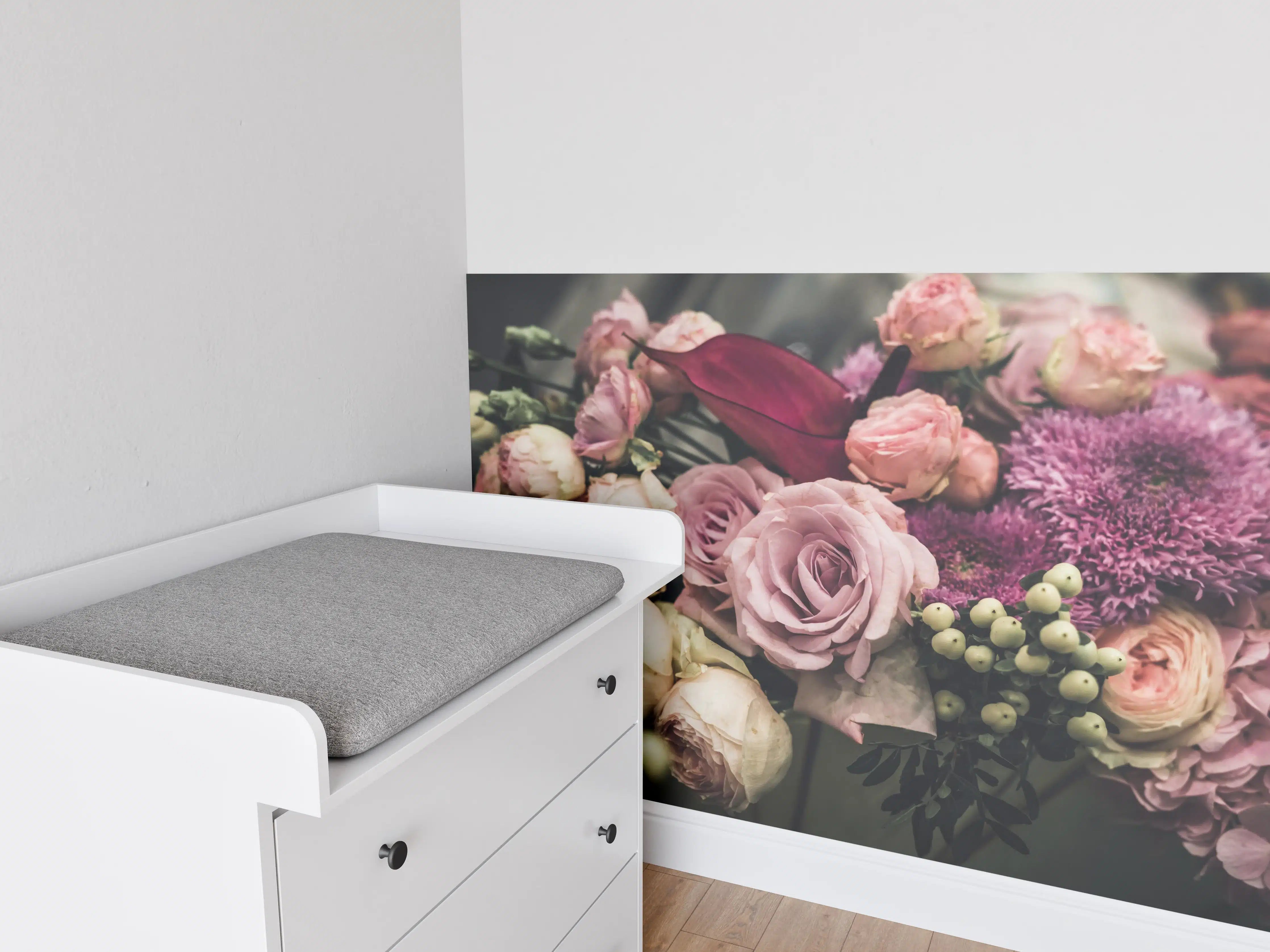 Babyzimmer Wandgestaltung - Buntes Blumenbouquet