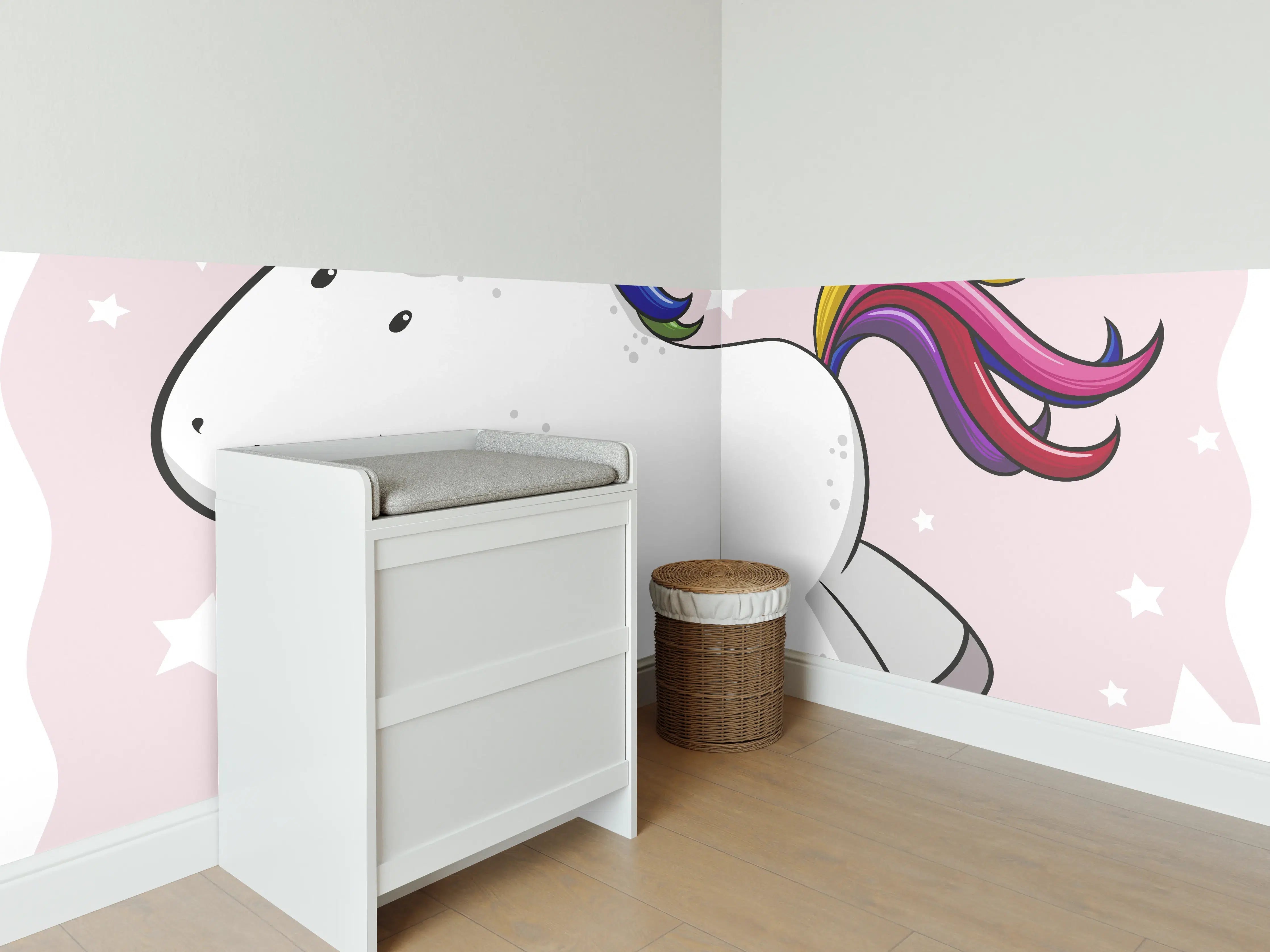 Babyzimmer Wandgestaltung - Buntes Einhorn Plüschtier Design