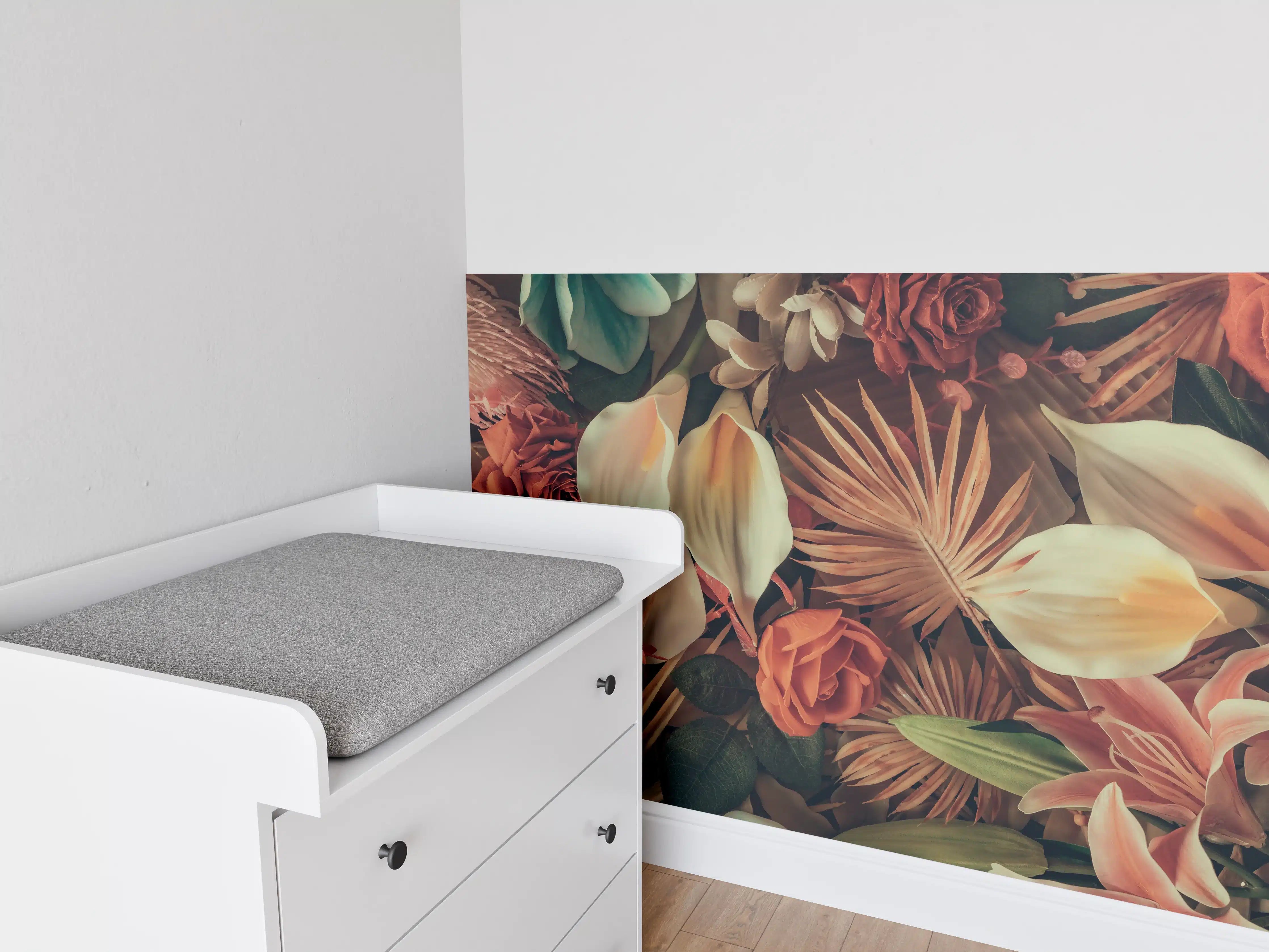 Babyzimmer Wandgestaltung - Buntes Frühlingsblumen Muster