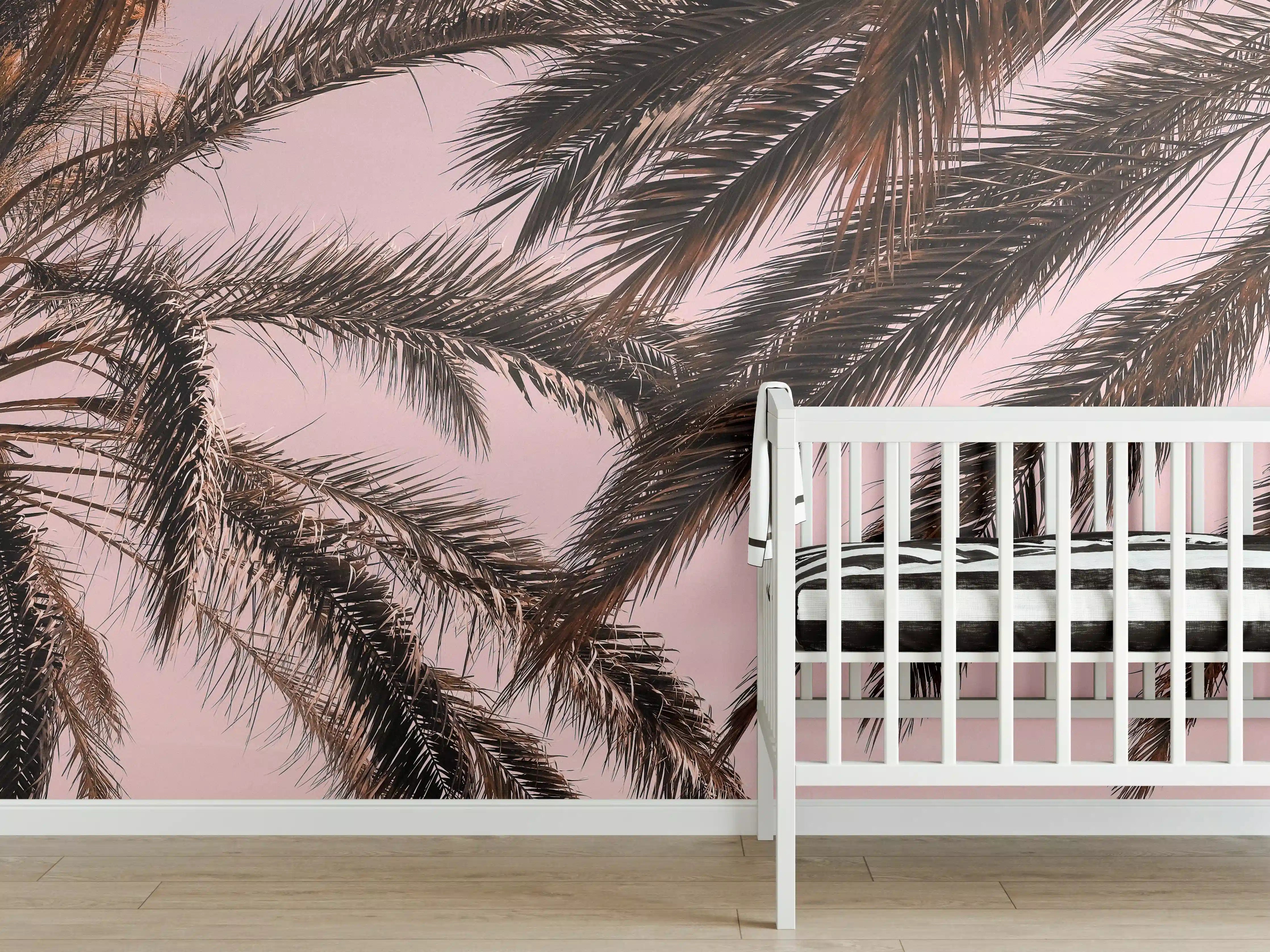 Babyzimmer Wandgestaltung - Dämmerung am grauen Palmenstrand