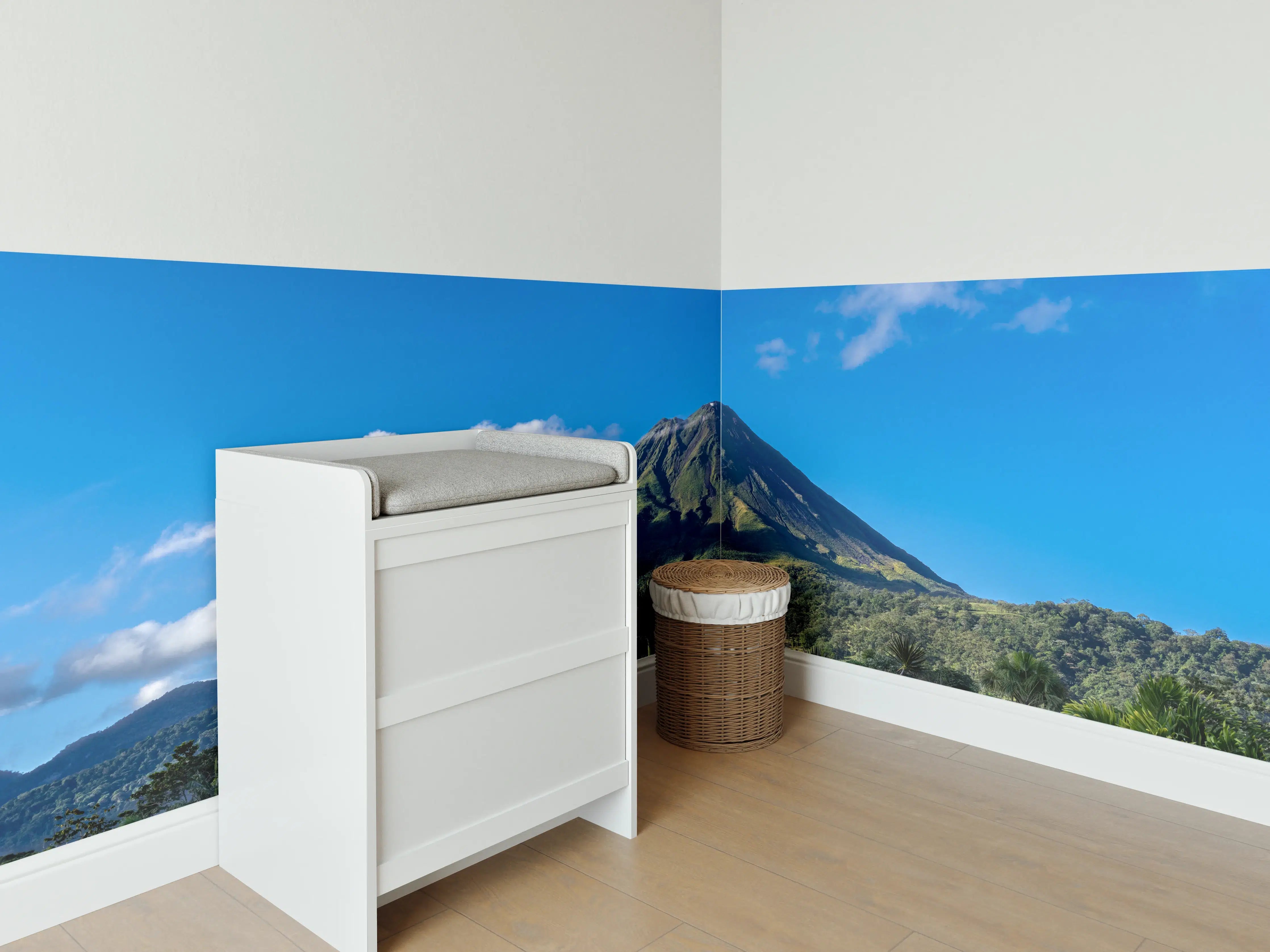 Babyzimmer Wandgestaltung - Der Vulkan Arenal - Costa Rica