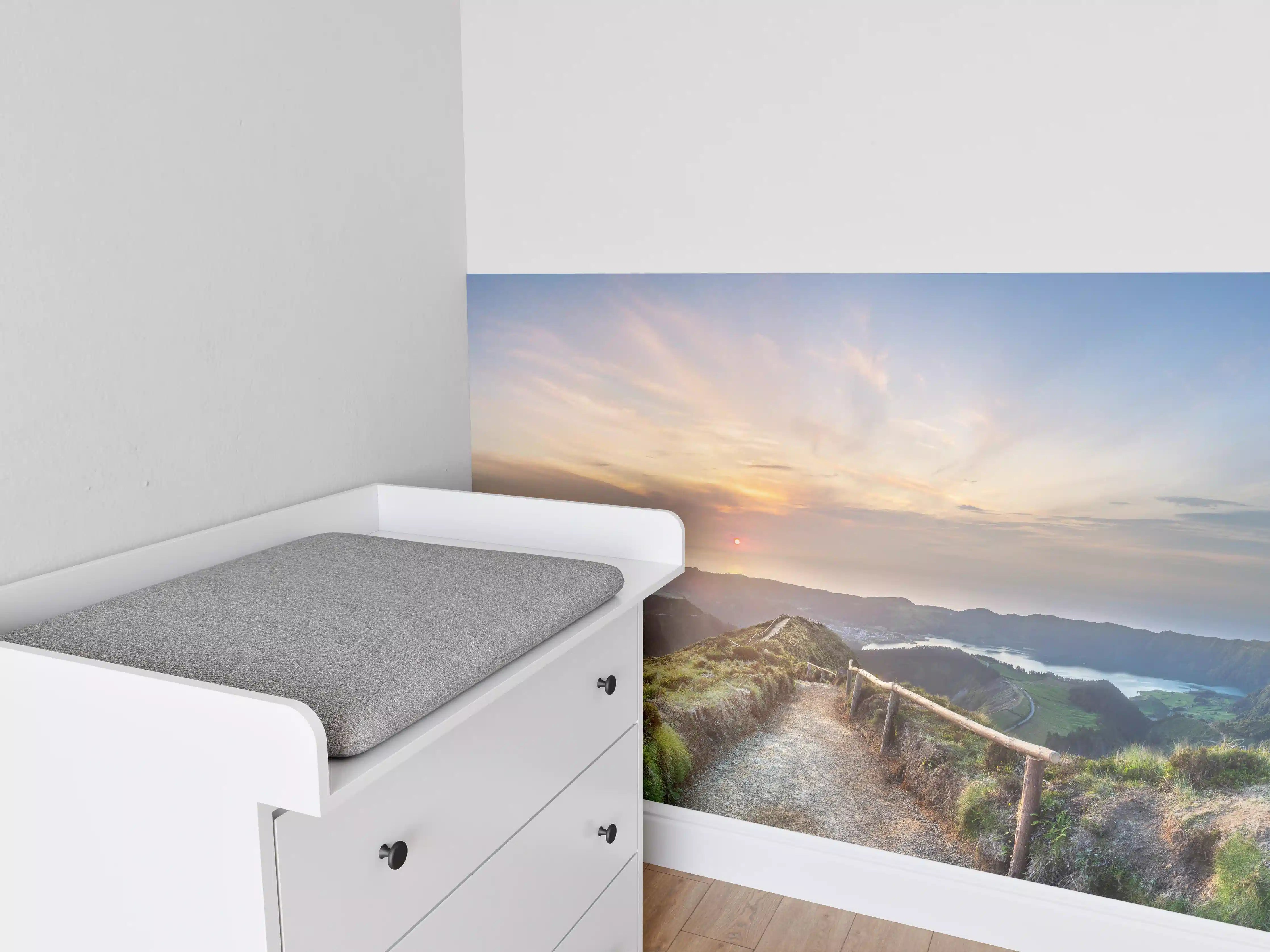 Babyzimmer Wandgestaltung - Die Insel Sao Miguel und der See Ponta Delgada