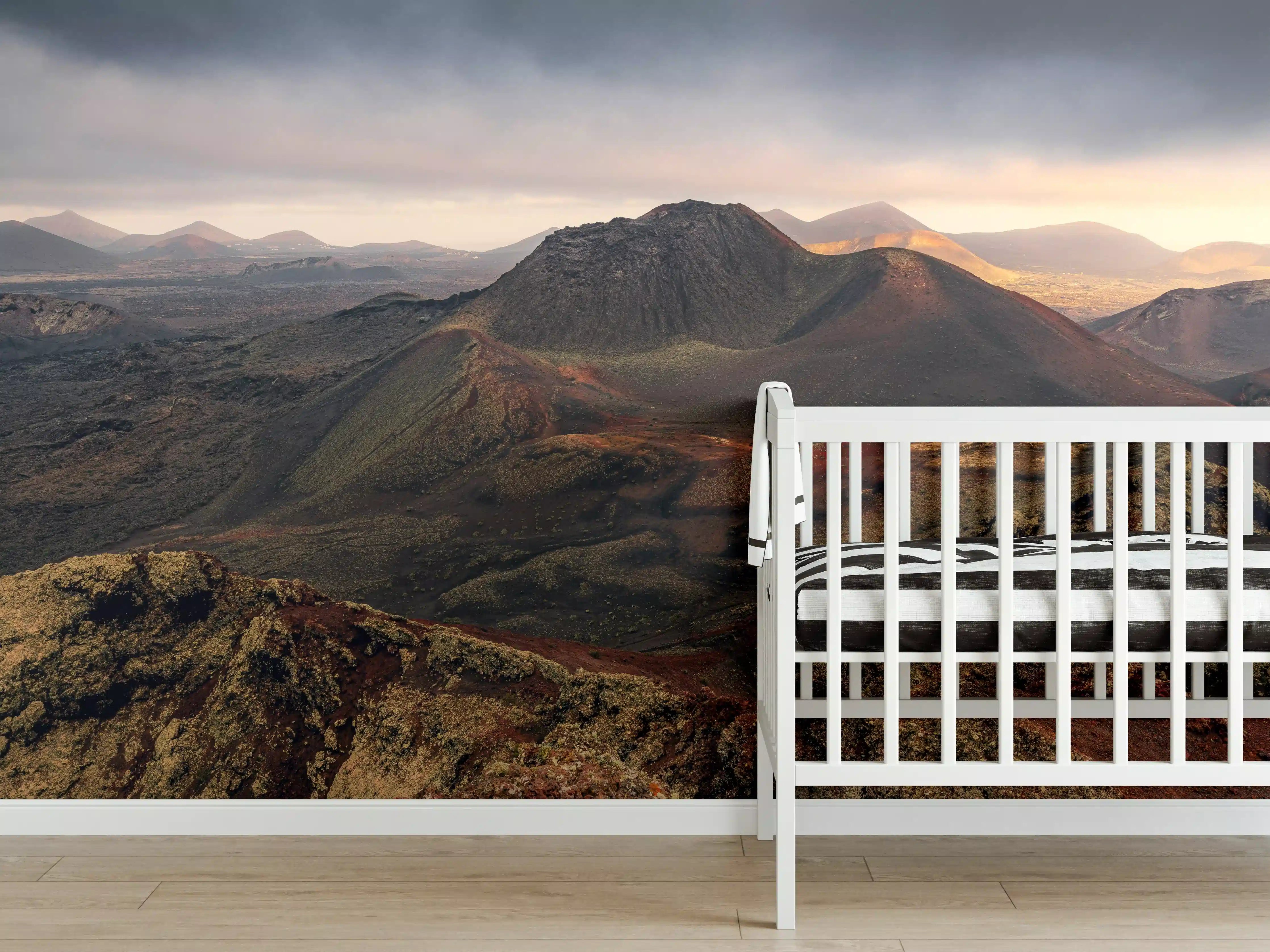 Babyzimmer Wandgestaltung - Dramatische Vulkan-Landschaft Lanzarote