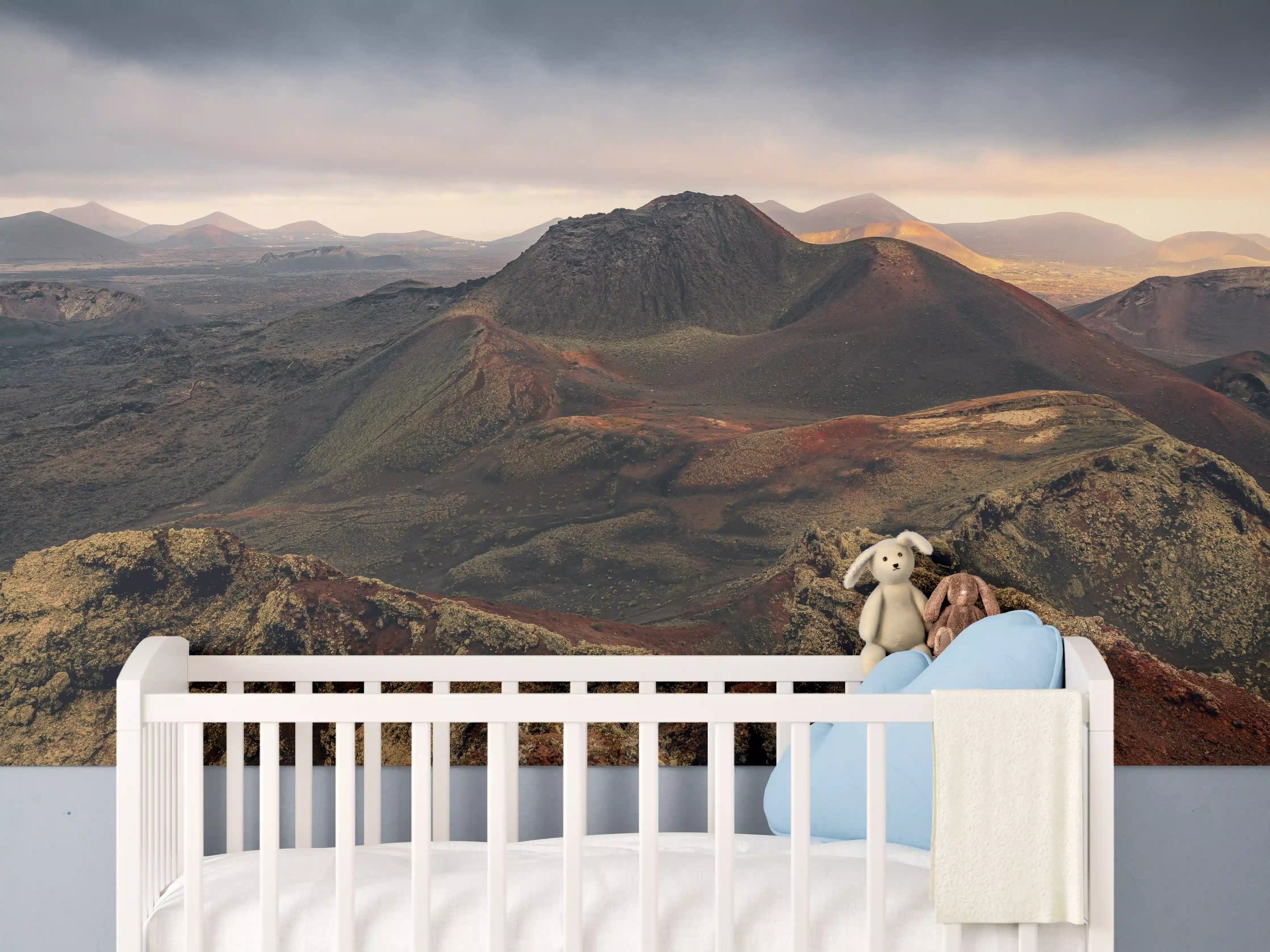 Babyzimmer Wandgestaltung - Dramatische Vulkan-Landschaft Lanzarote