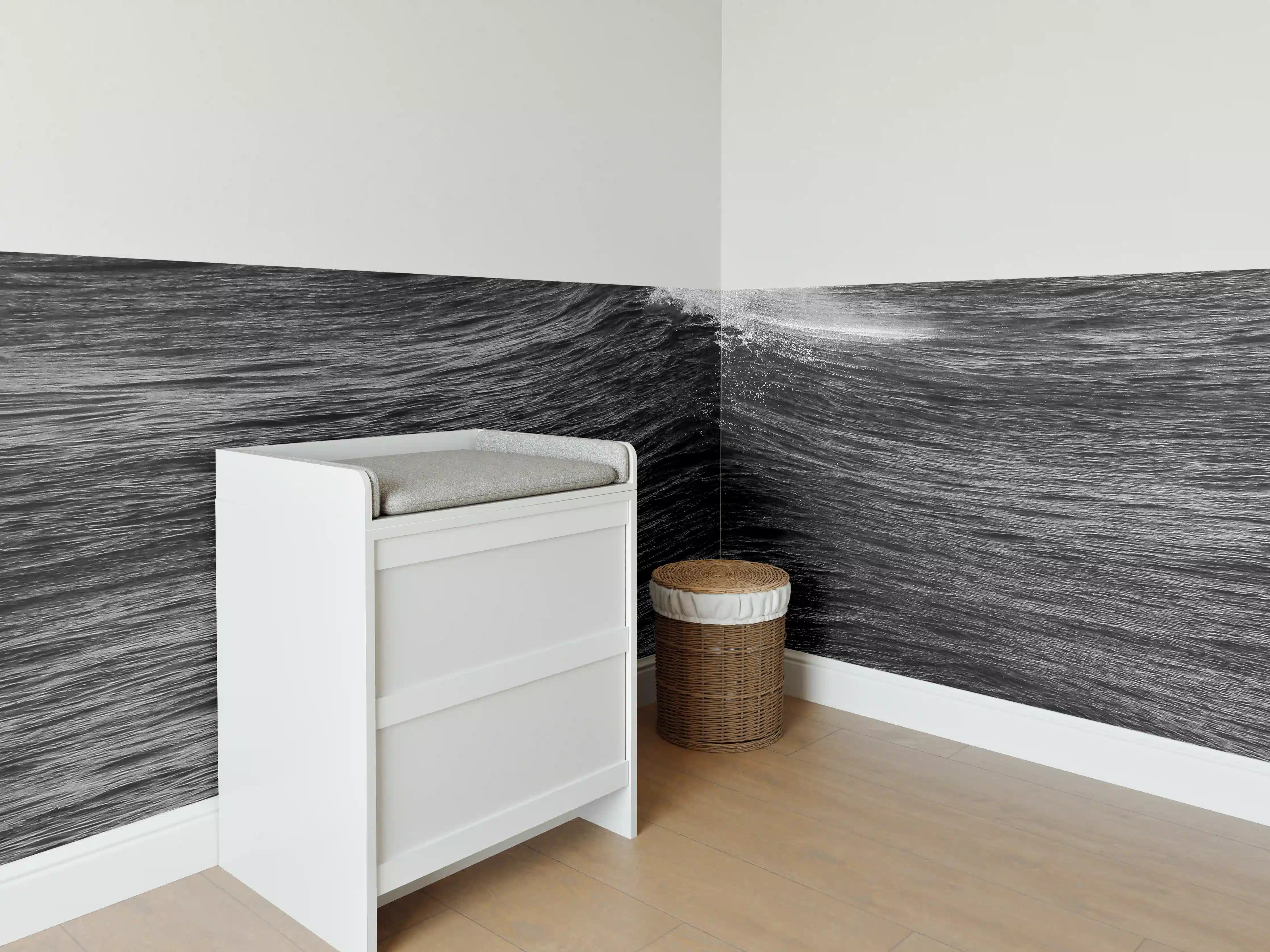 Babyzimmer Wandgestaltung - Dramatisches Meer in Schwarzweiß