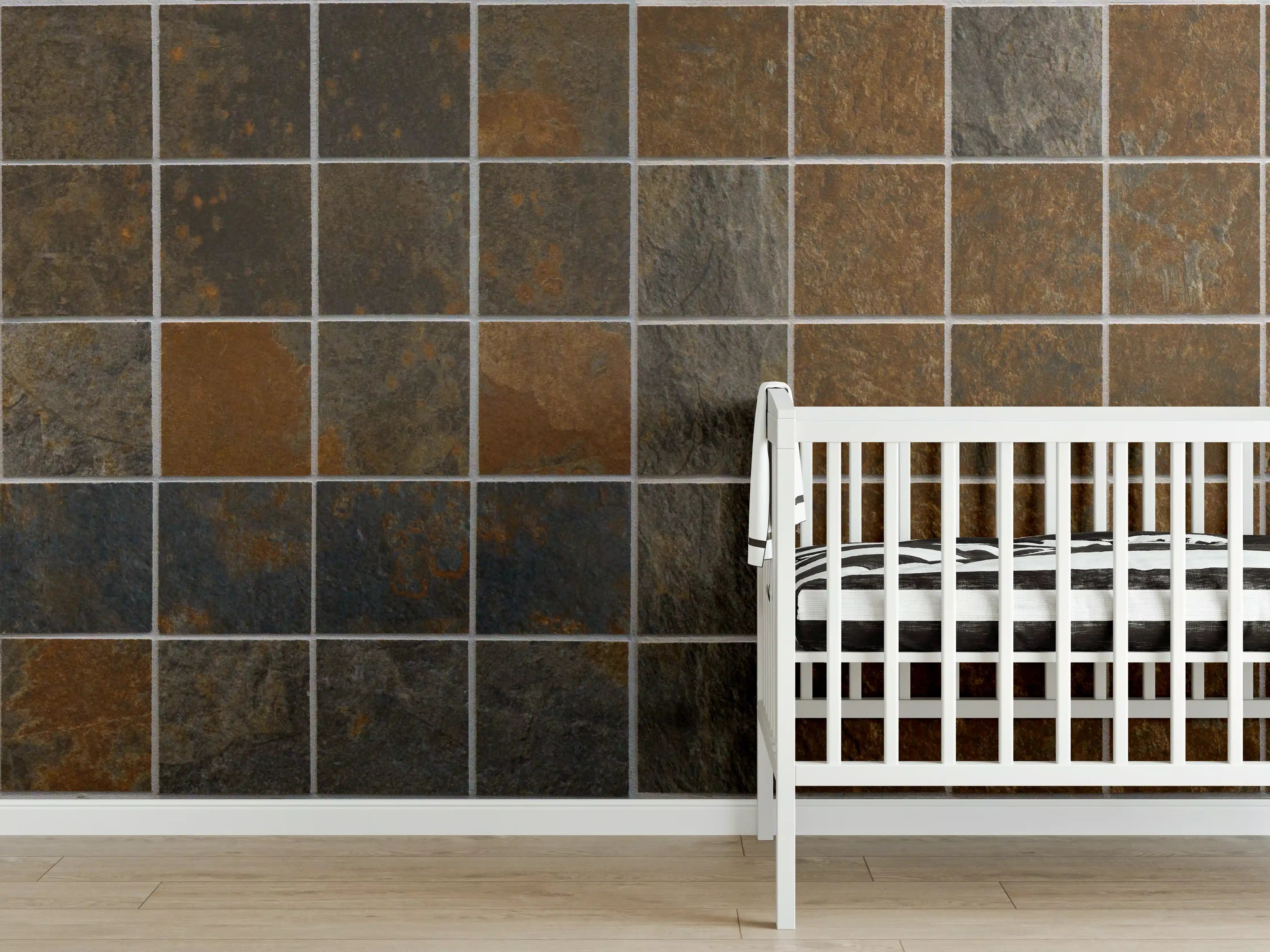 Babyzimmer Wandgestaltung - Dunkelbraune Vintage Fliesen