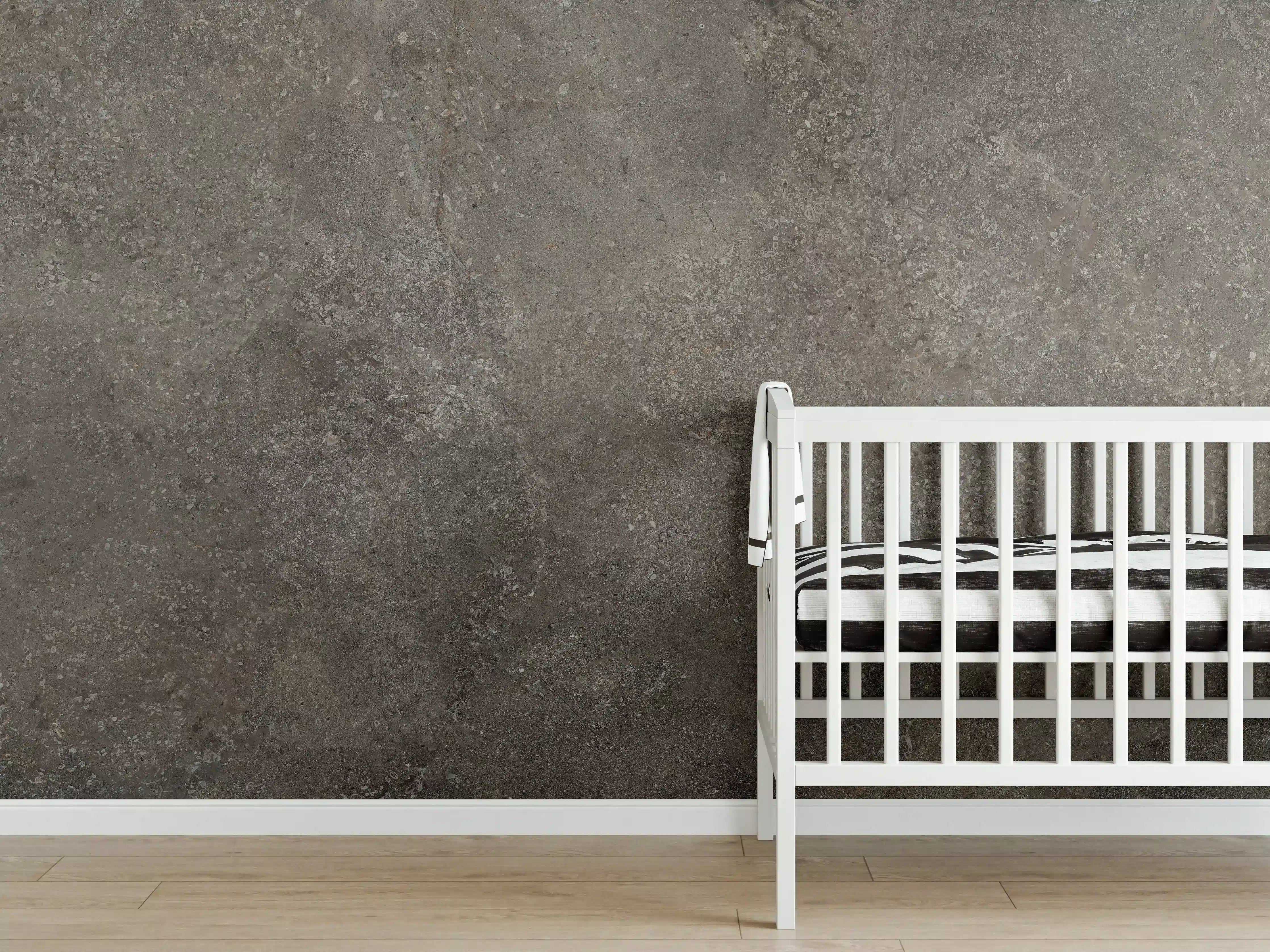 Babyzimmer Wandgestaltung - Dunkelgrauer schwarzer Schieferhintergrund