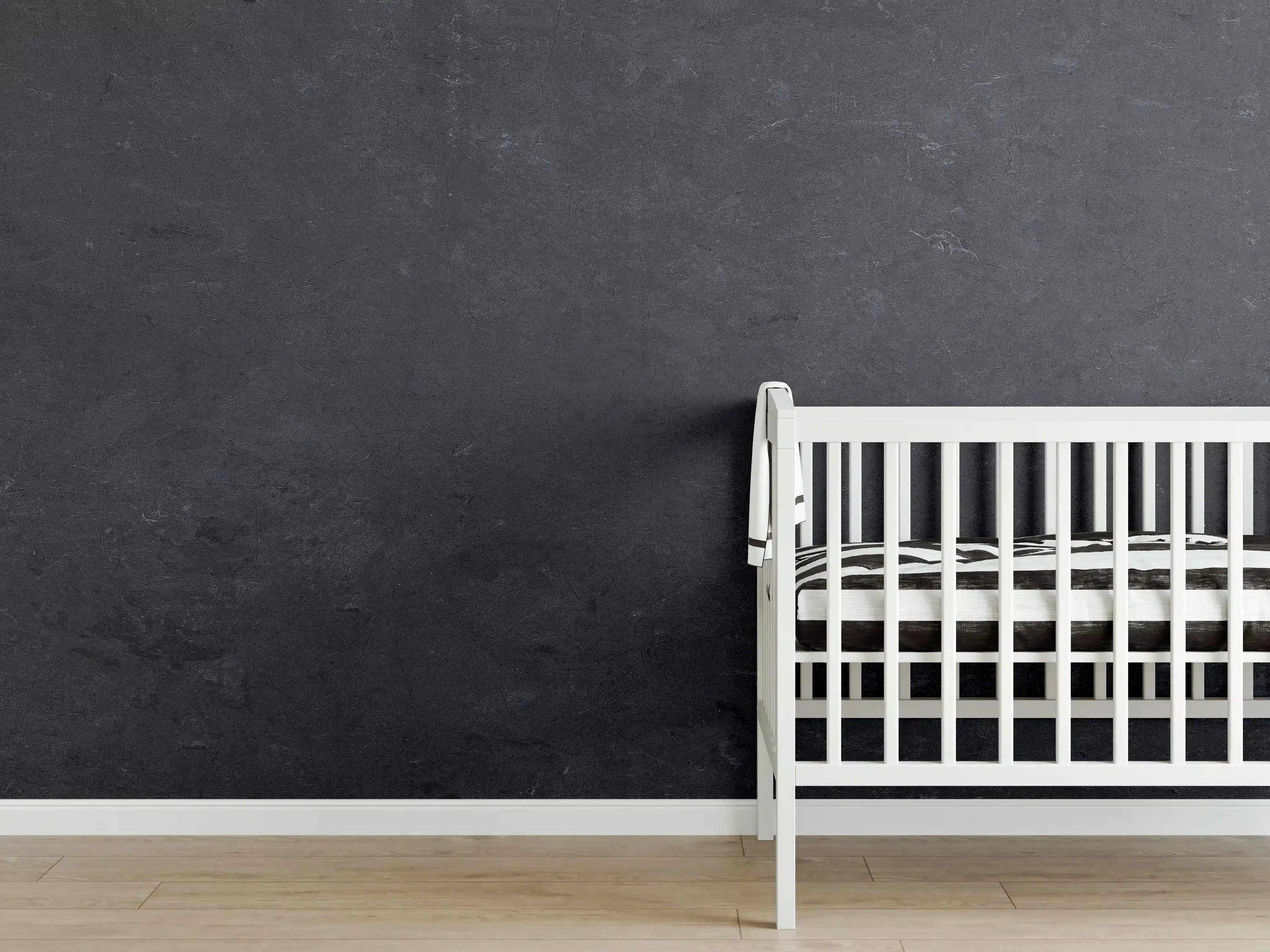 Babyzimmer Wandgestaltung - Dunkle Stein- oder Schieferwand