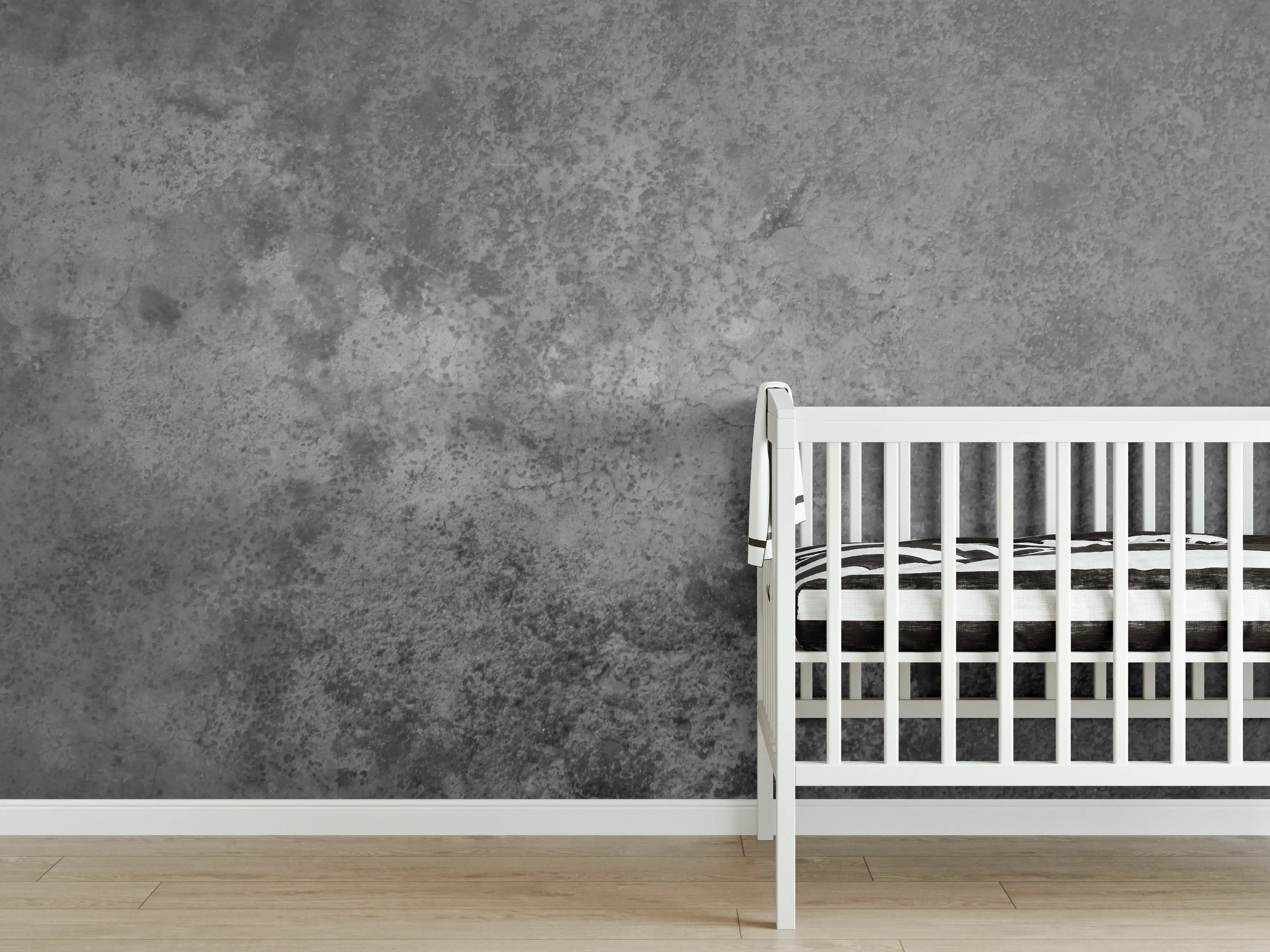 Babyzimmer Wandgestaltung - Dunkle alte Zementwand