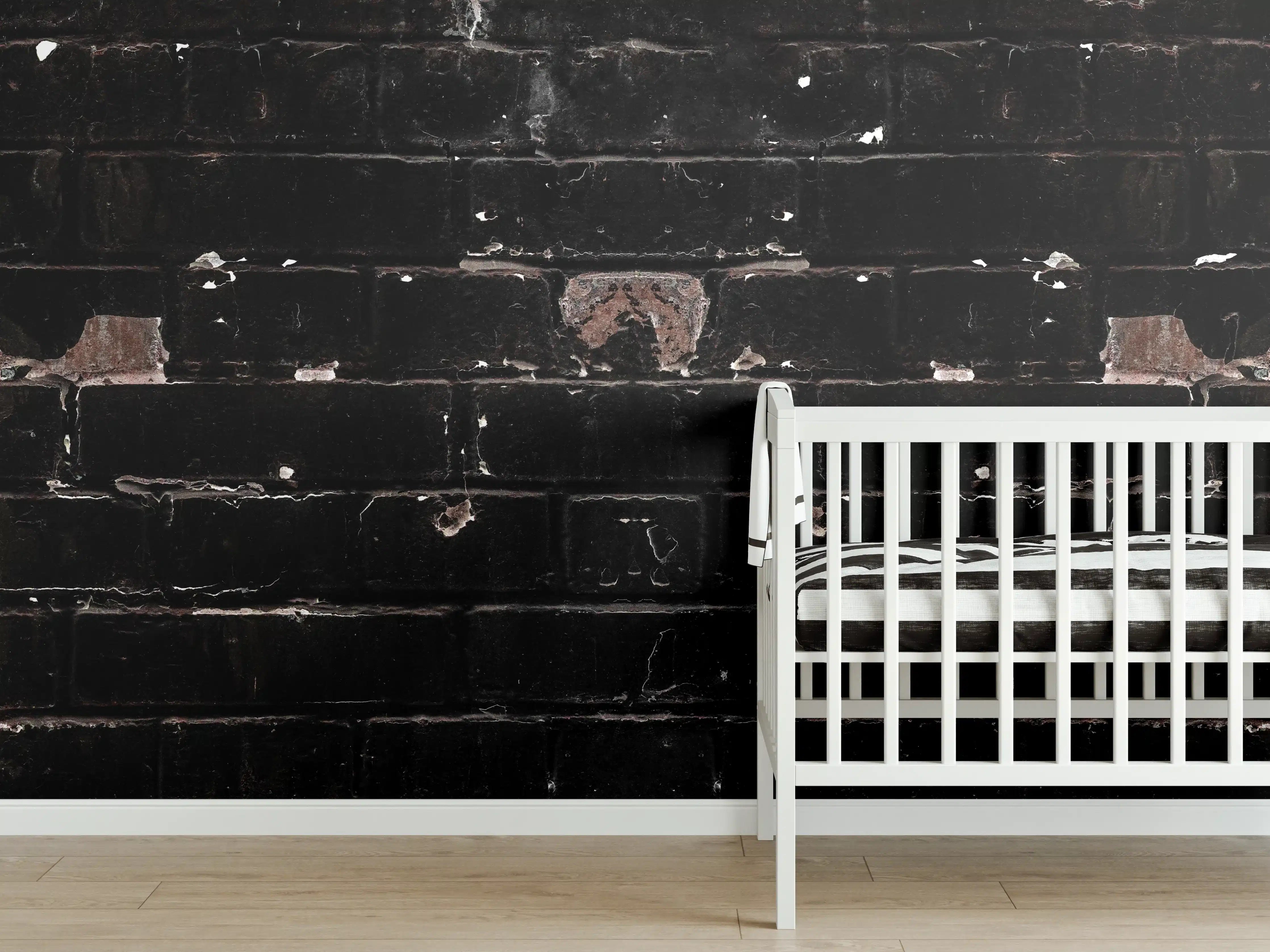 Babyzimmer Wandgestaltung - Dunkle beschädigte Ziegelwand
