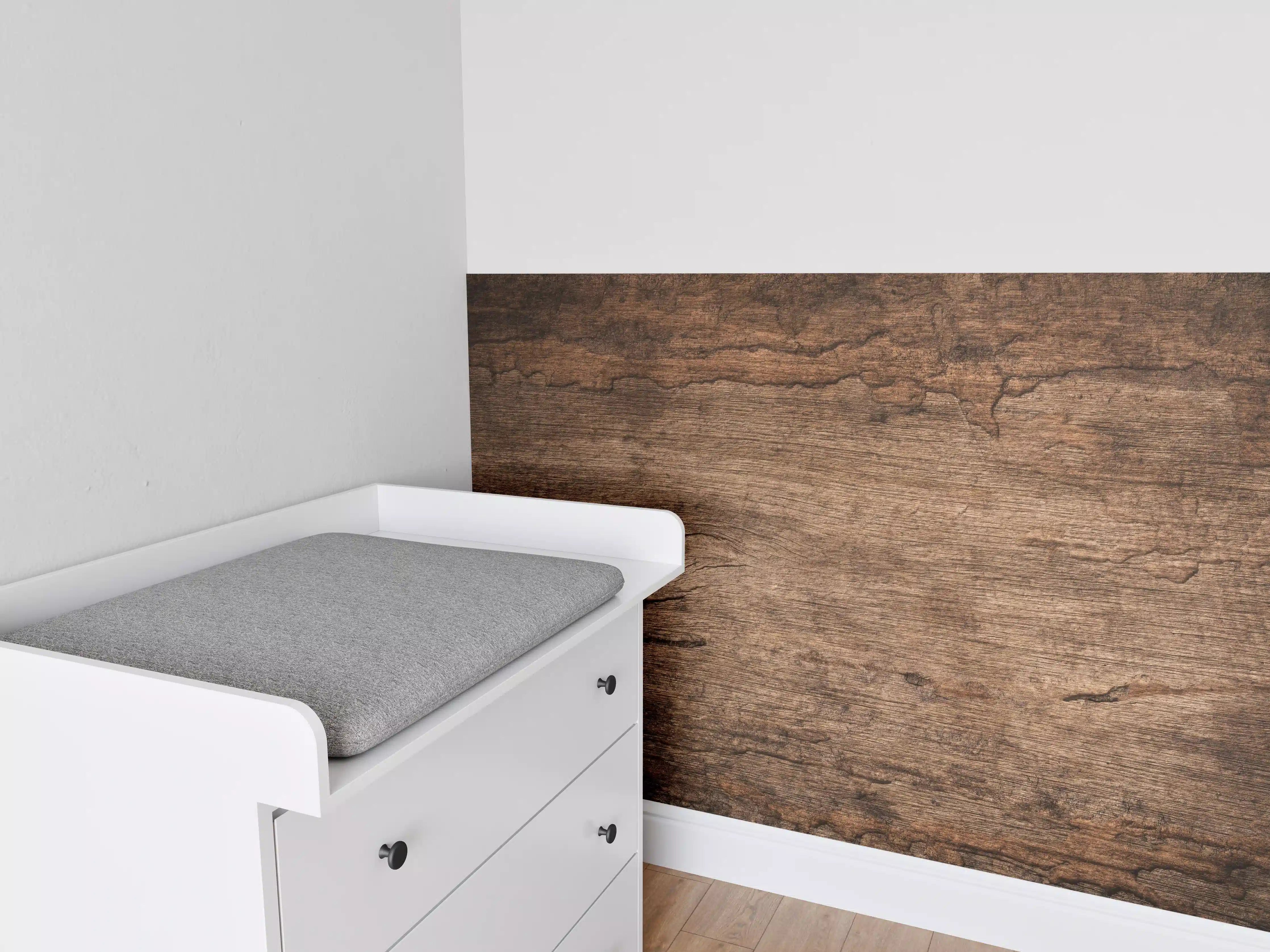 Babyzimmer Wandgestaltung - Dunkles verfallendes Holz