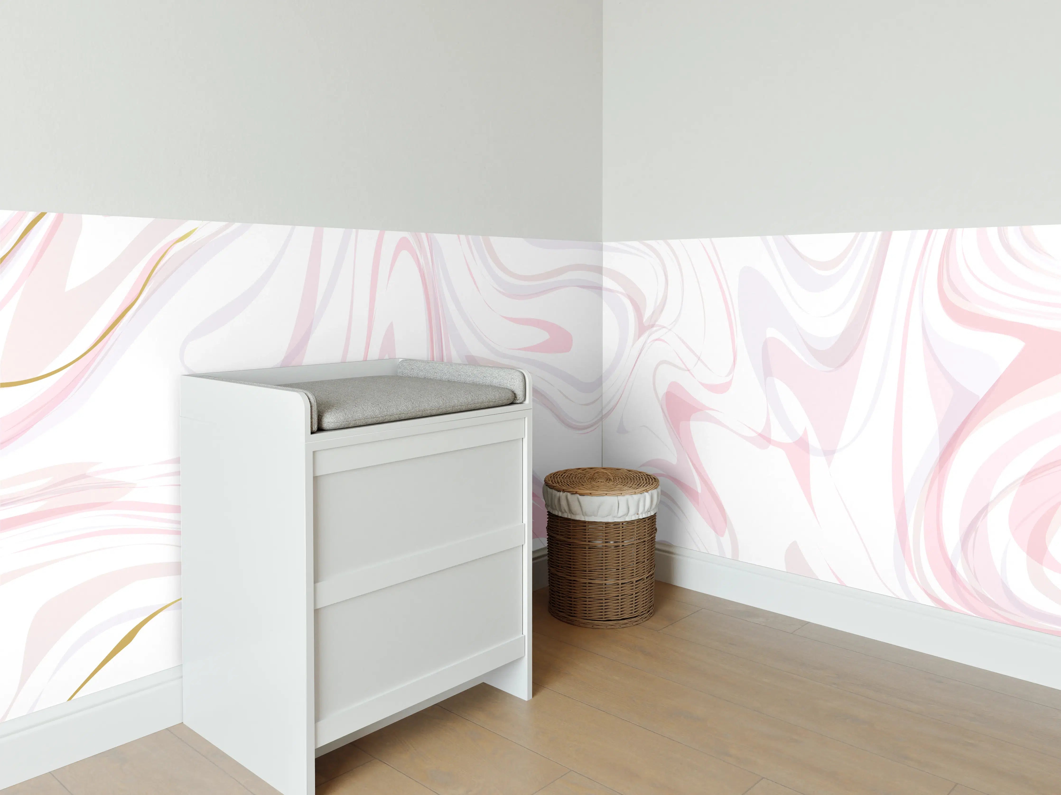 Babyzimmer Wandgestaltung - Edle Marmoroptik in Rosé-Weiß