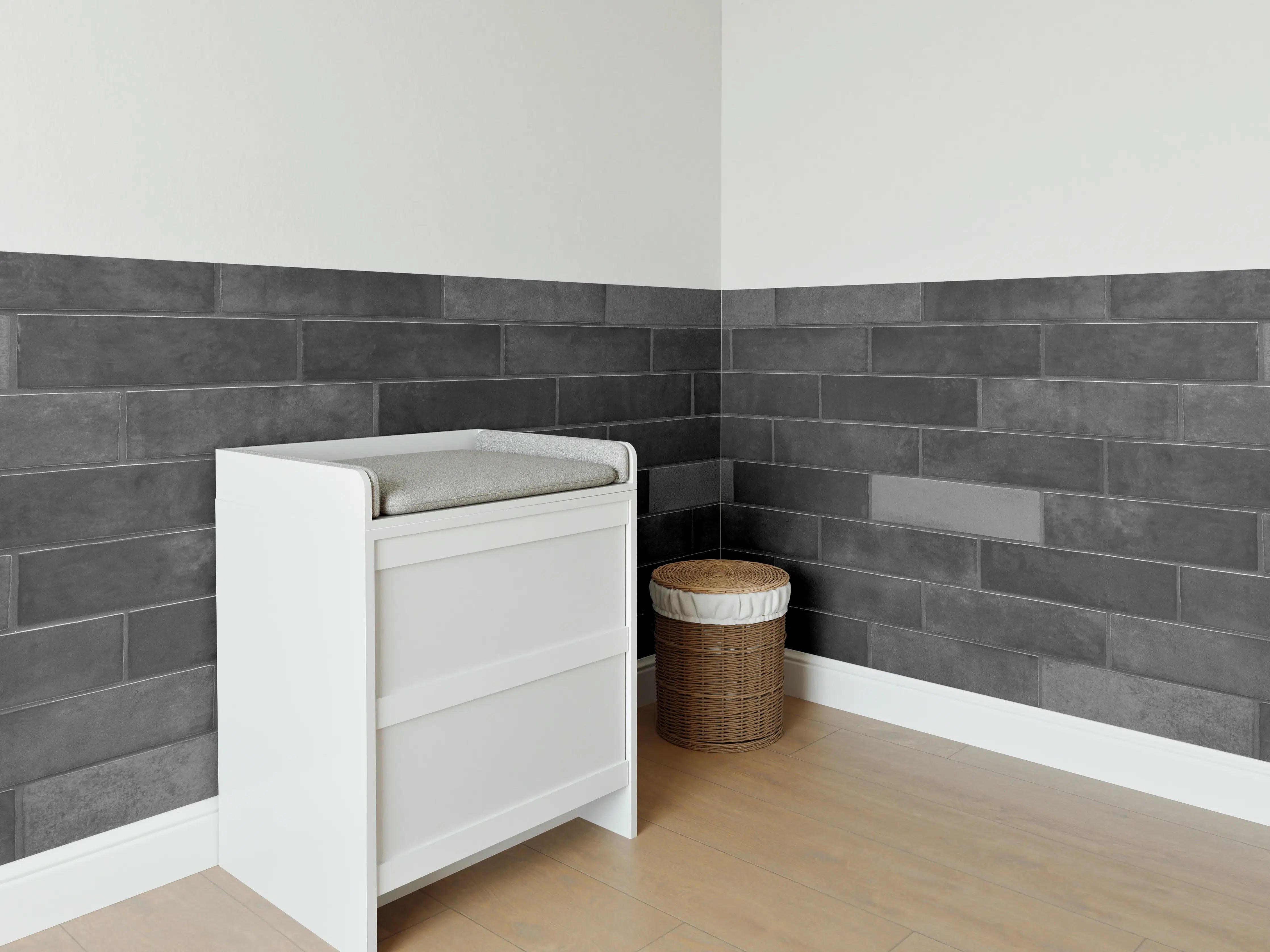 Babyzimmer Wandgestaltung - Edle Schwarze Ziegel