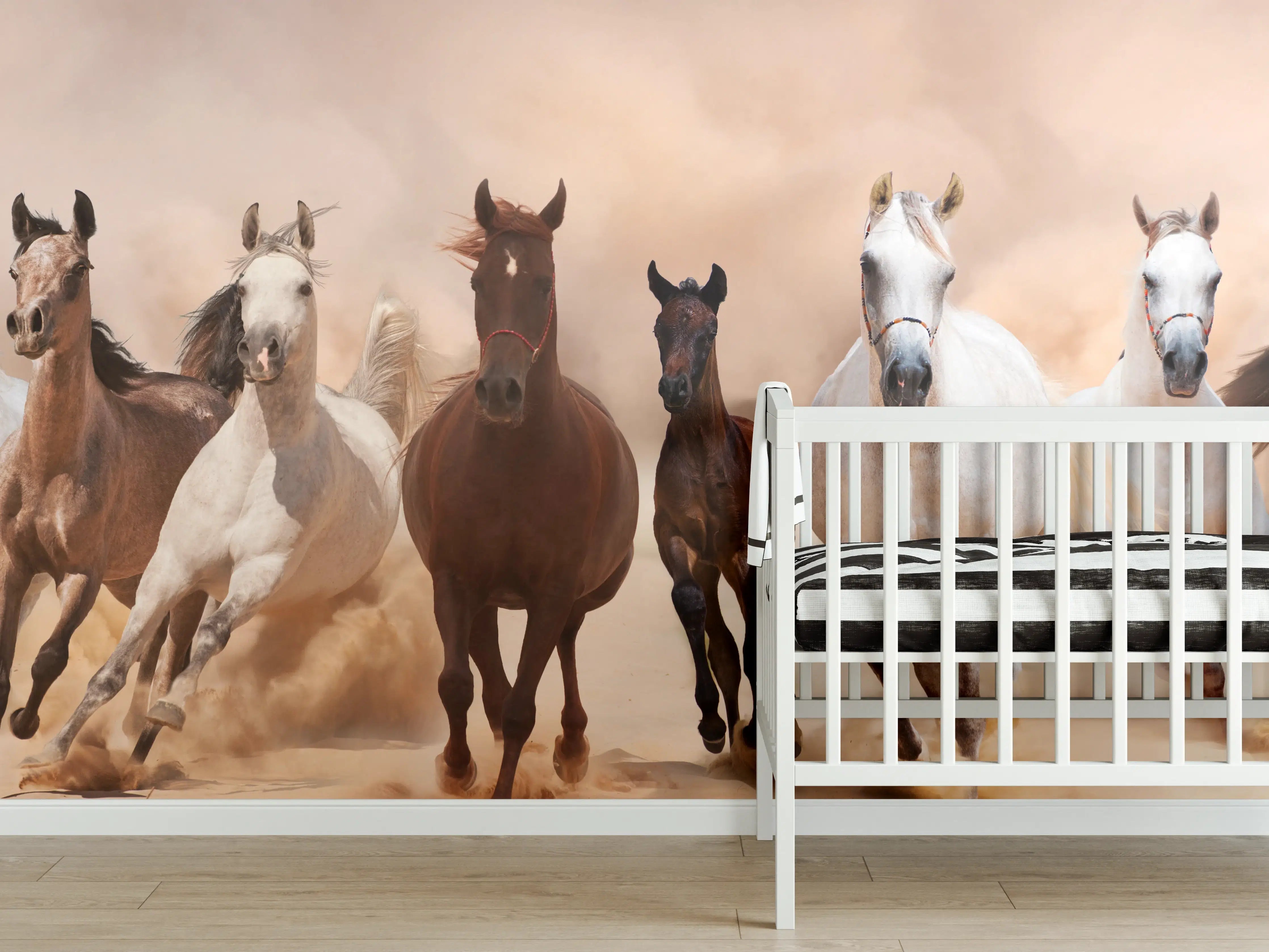 Babyzimmer Wandgestaltung - Eine Herde von Pferden