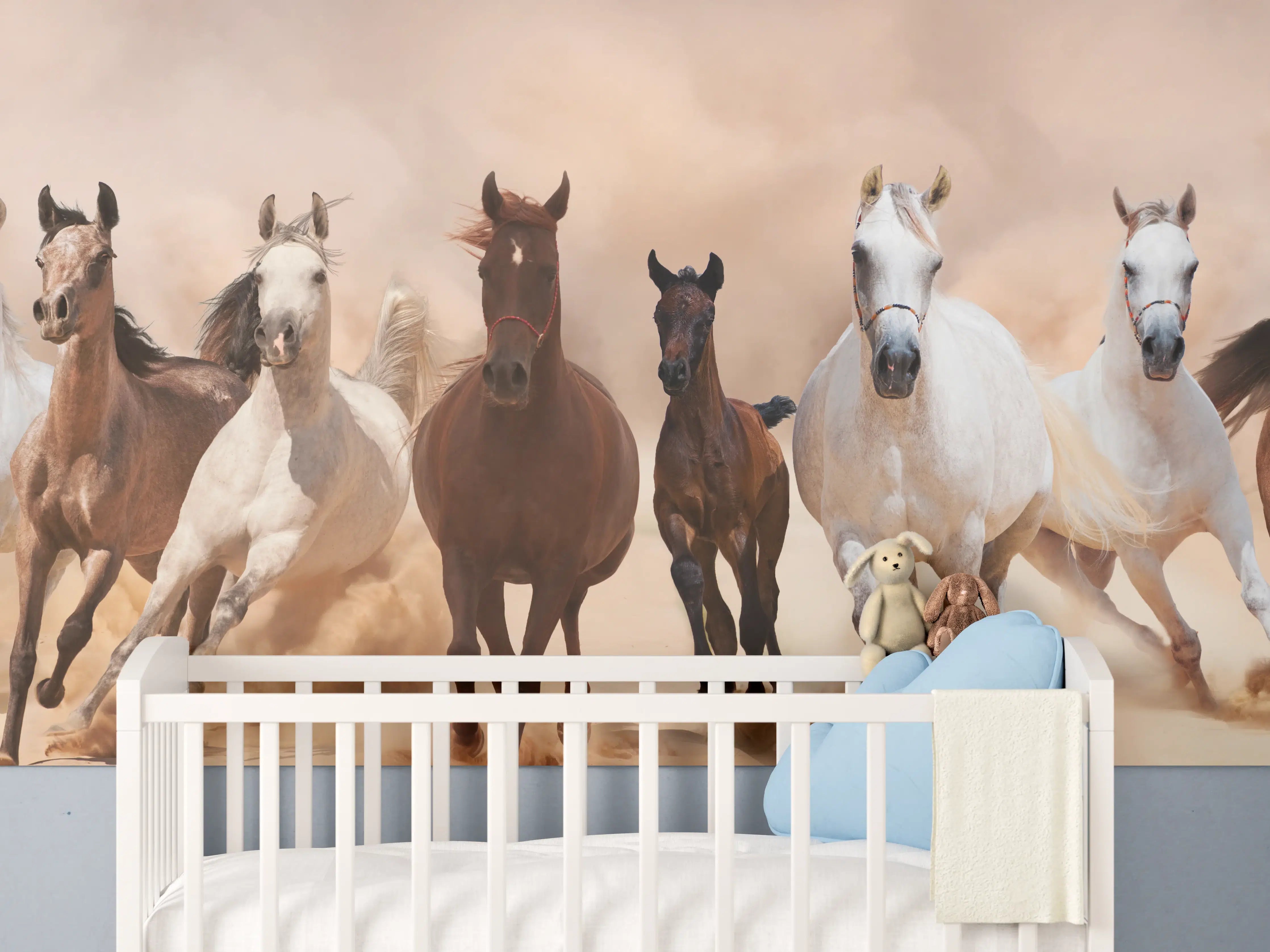 Babyzimmer Wandgestaltung - Eine Herde von Pferden