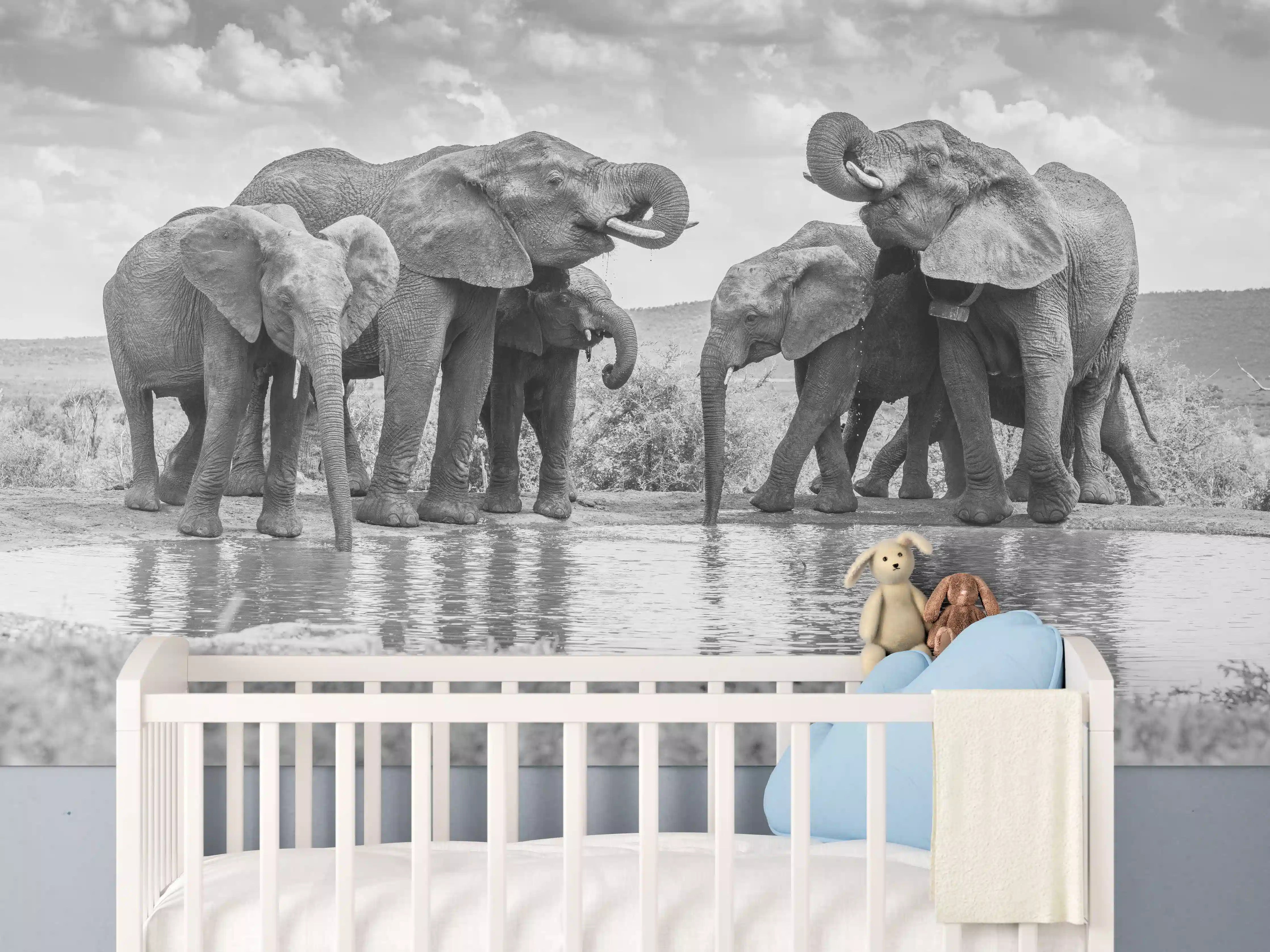 Babyzimmer Wandgestaltung - Elefanten an der Wasserstelle