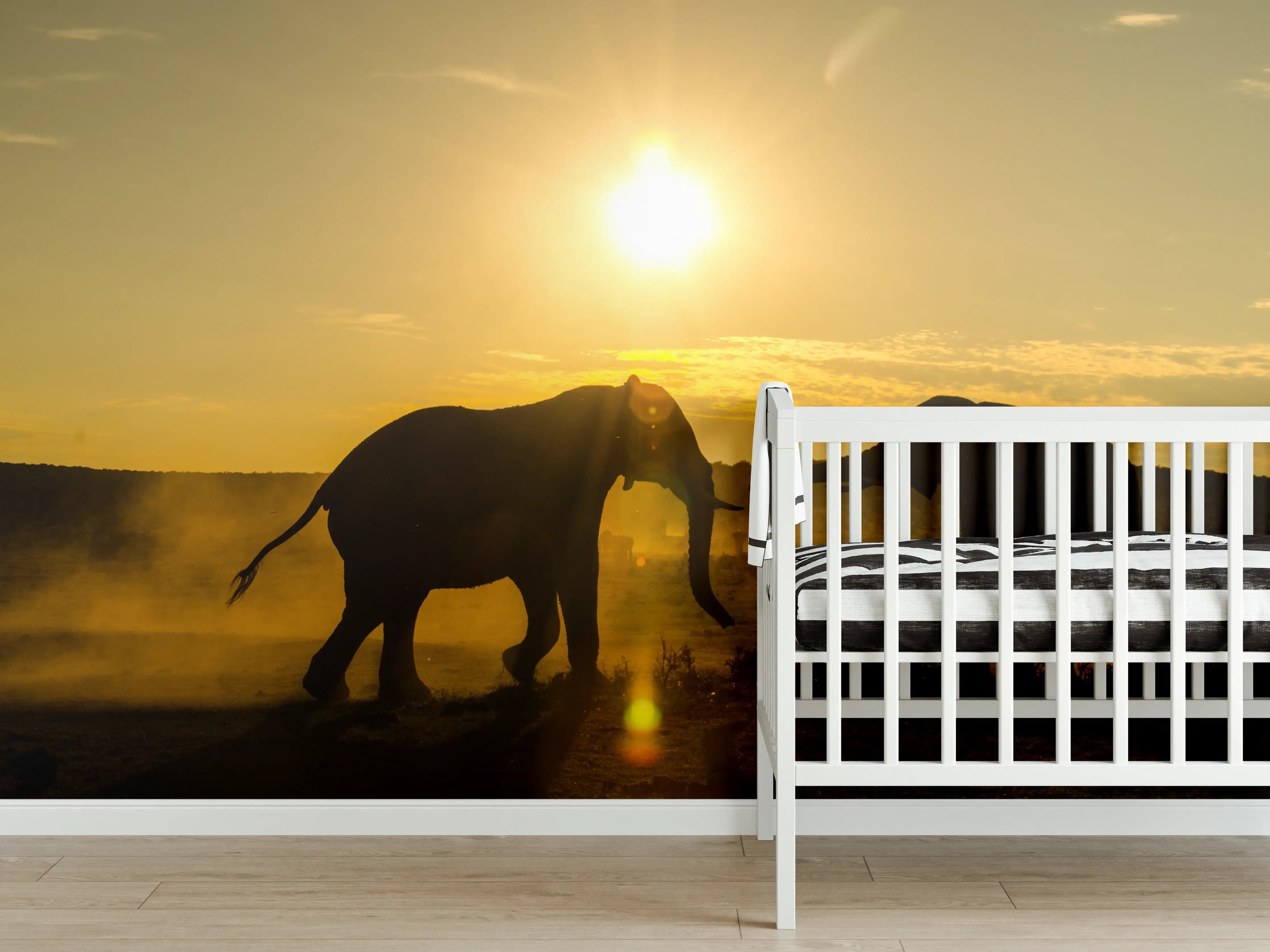 Babyzimmer Wandgestaltung - Elefanten bei Sonnenuntergang