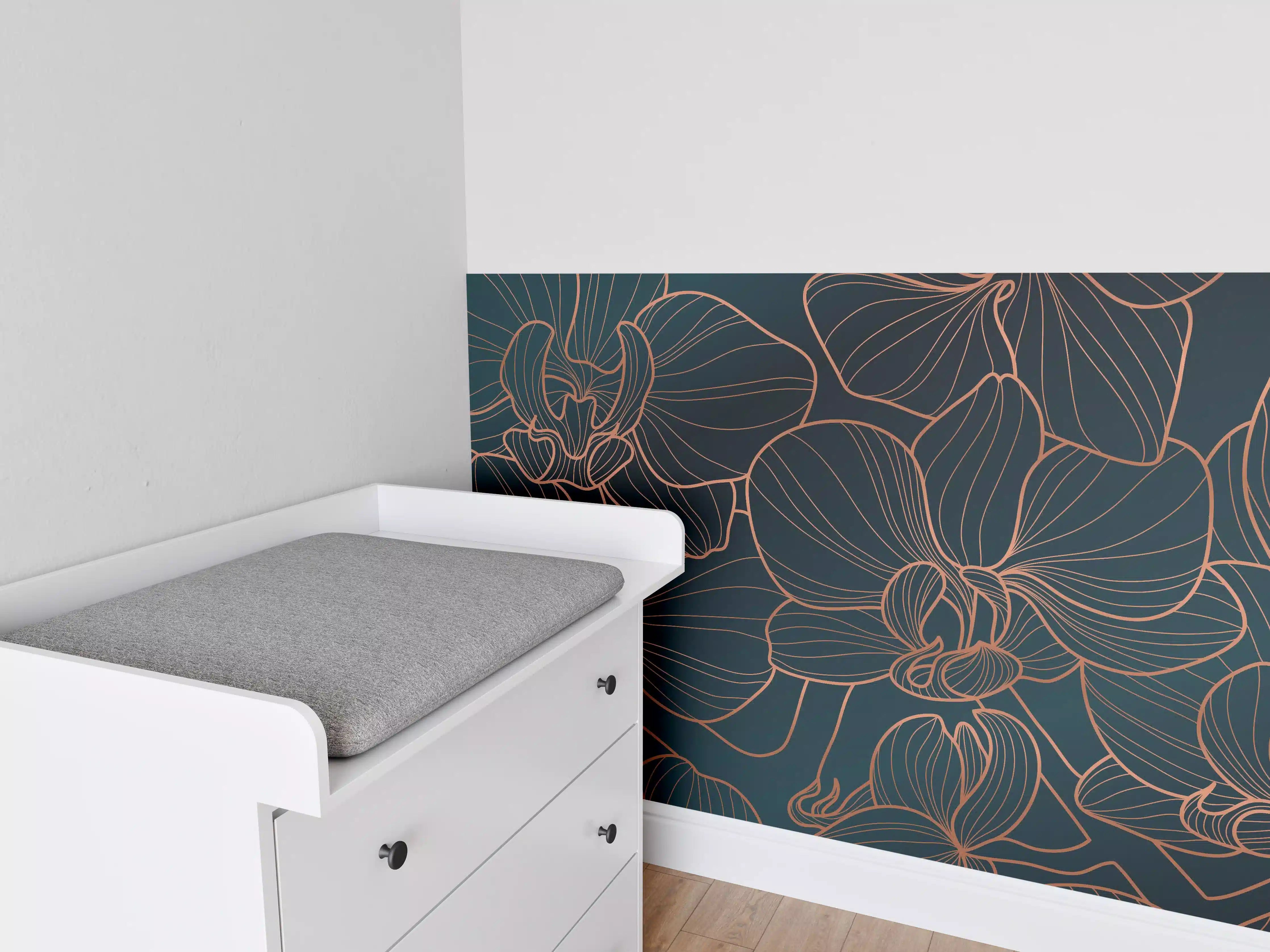 Babyzimmer Wandgestaltung - Elegante Blumenlinien in Dunkelblau