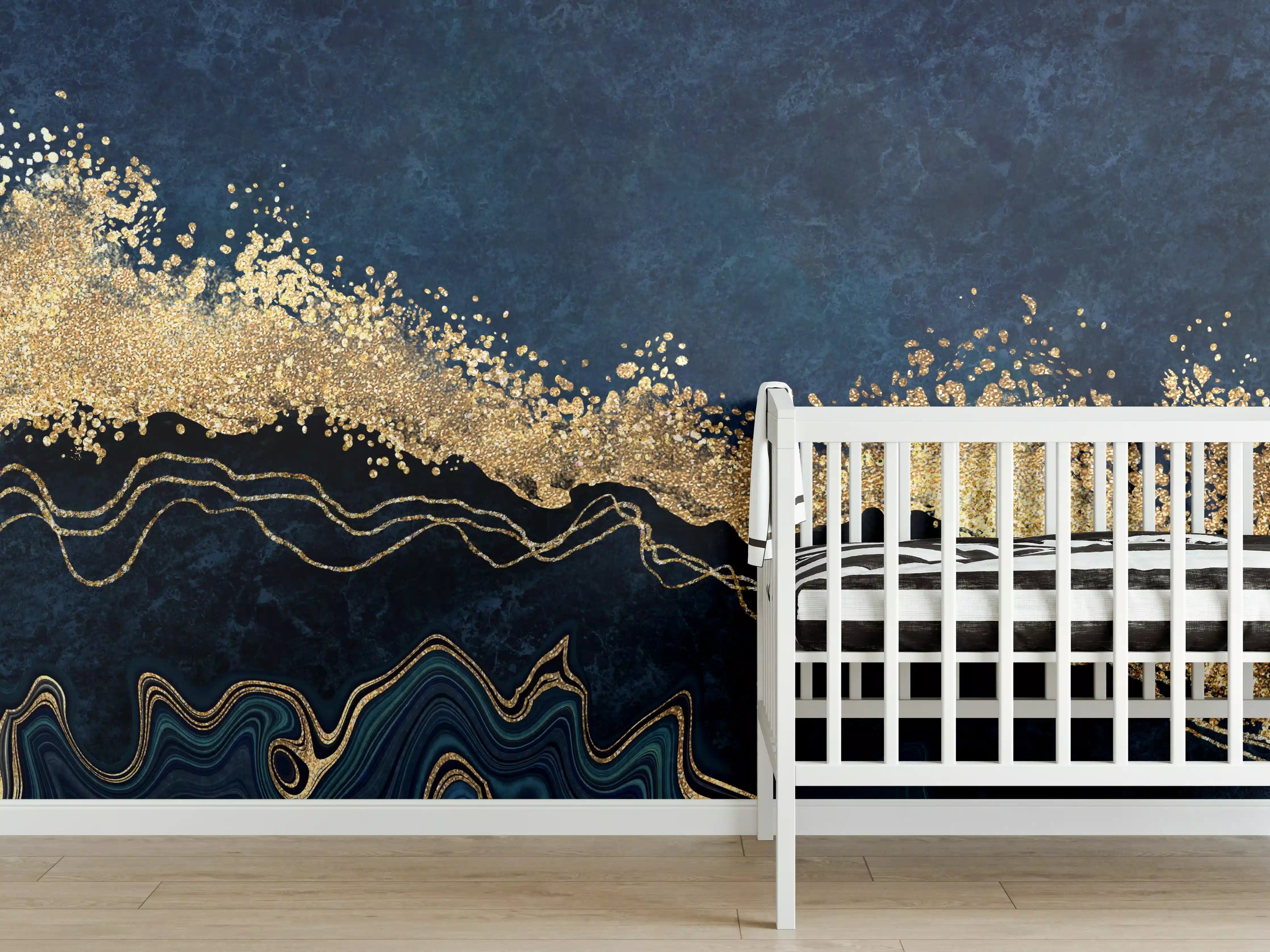 Babyzimmer Wandgestaltung - Elegante Dunkelblau-Gold-Design