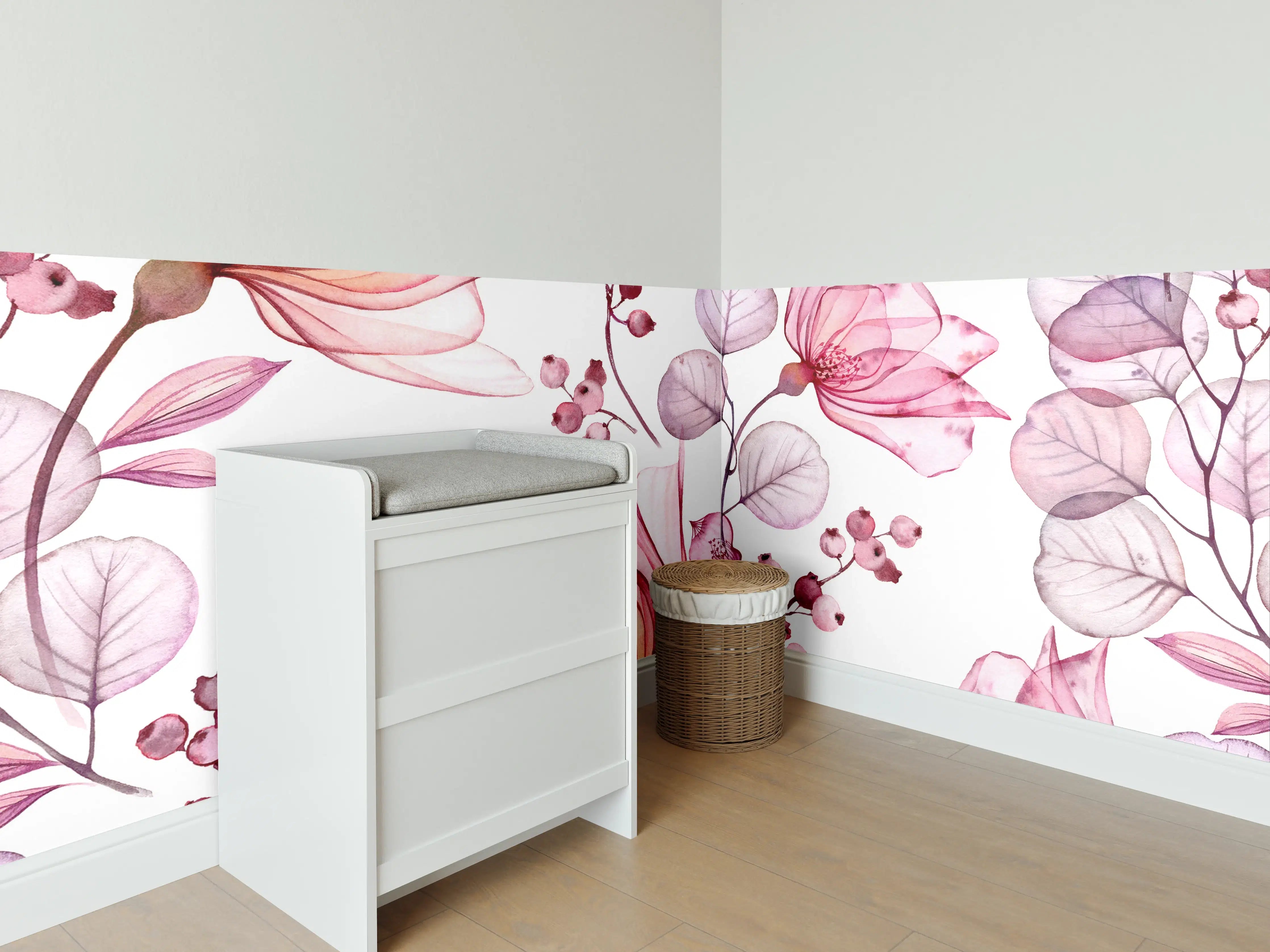 Babyzimmer Wandgestaltung - Elegante Rosen in zarten Pinktönen