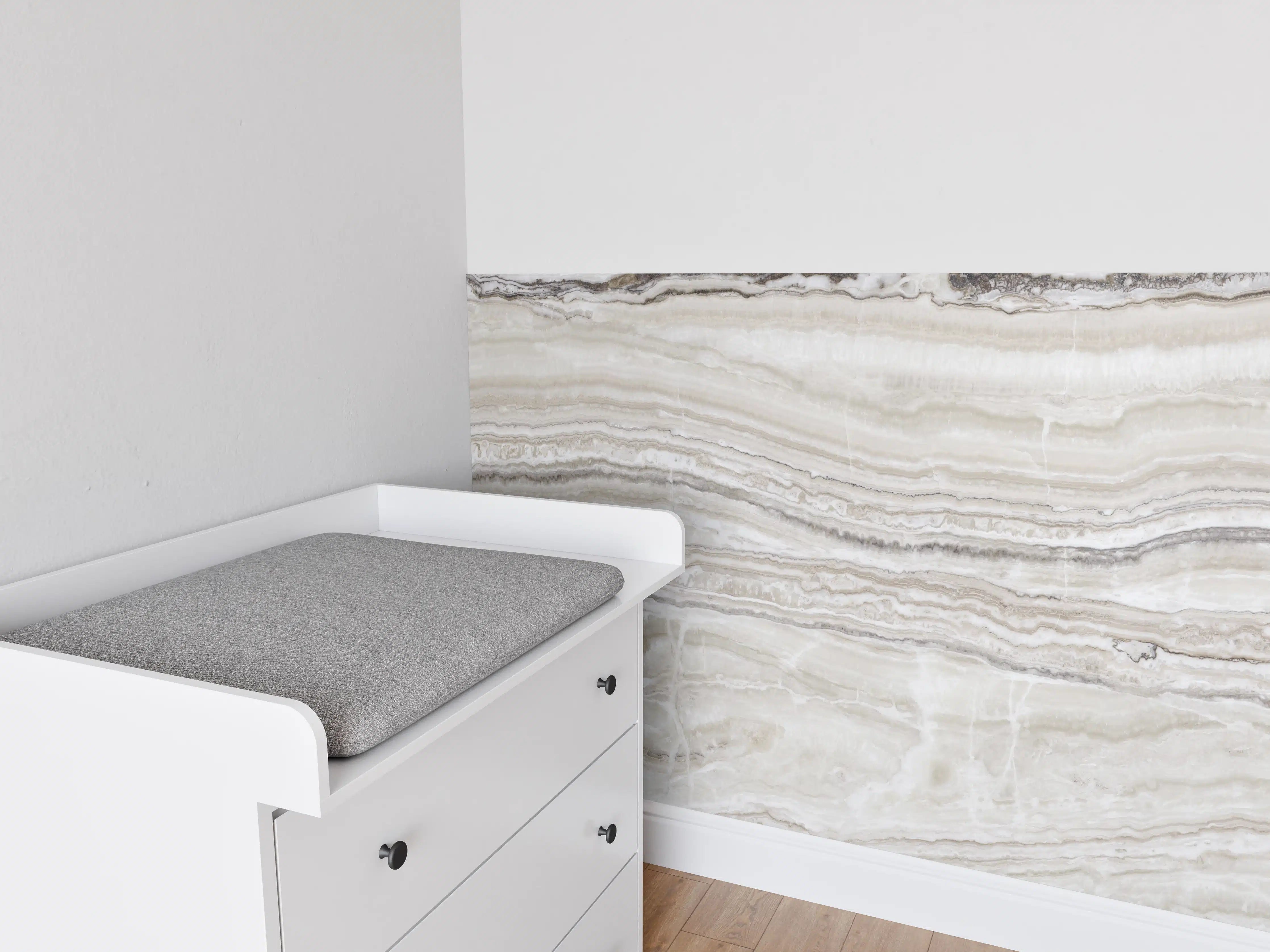 Babyzimmer Wandgestaltung - Eleganter Grau-Weiß-Marmor