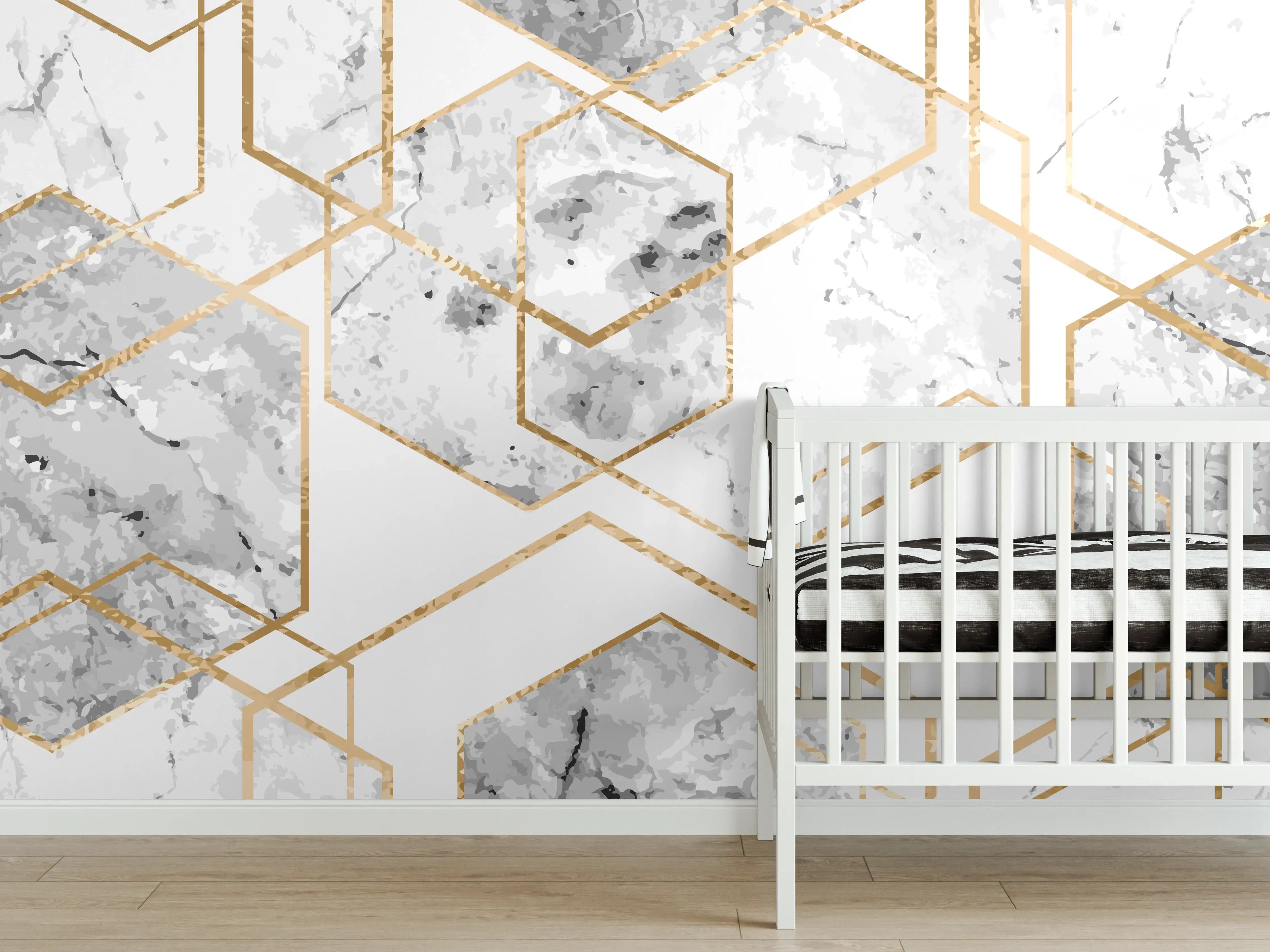 Babyzimmer Wandgestaltung - Eleganter Weiß-Gold Marmor-Look