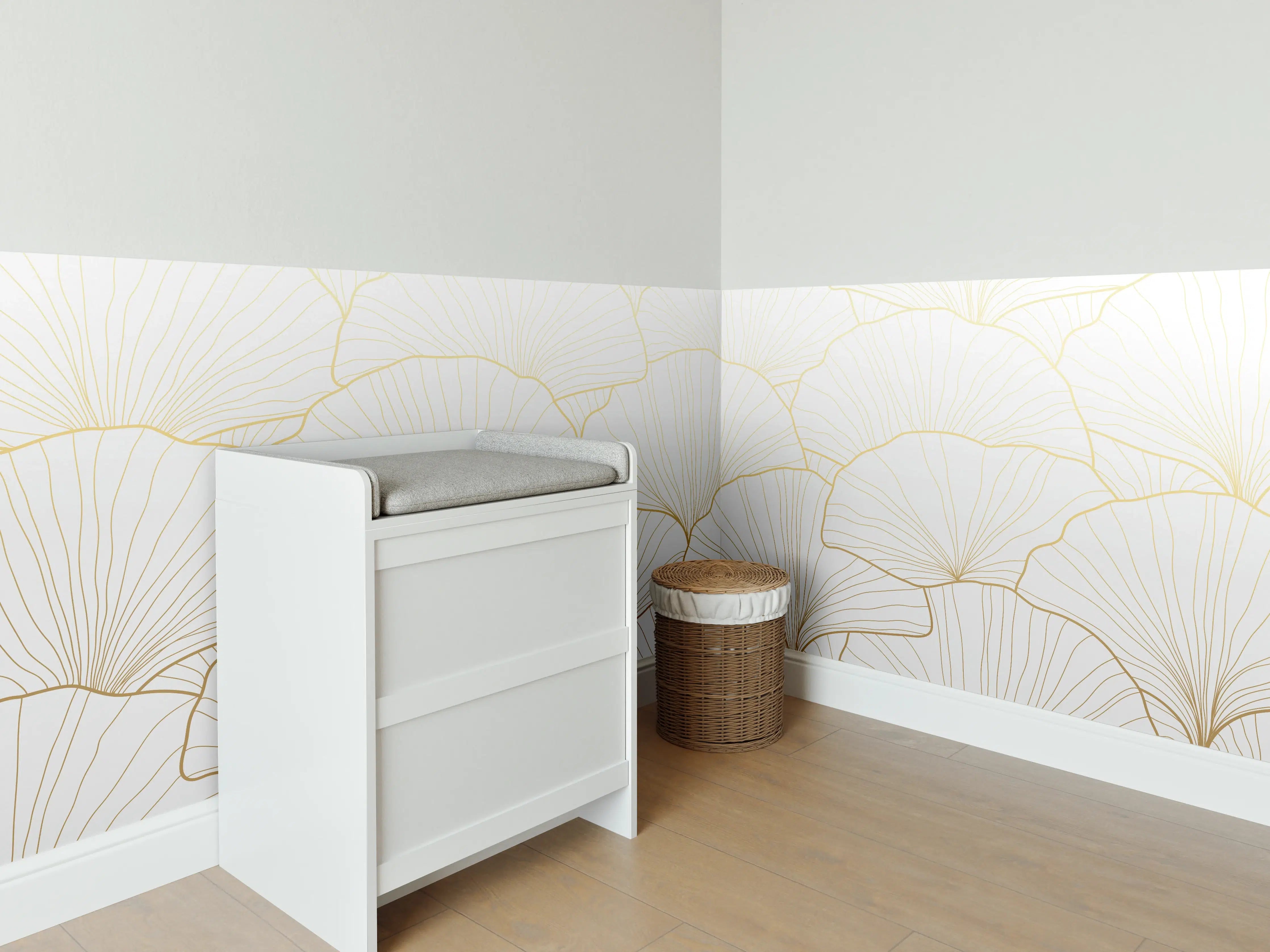 Babyzimmer Wandgestaltung - Elegantes Ginkgo-Blatt Design Weiß-Gold