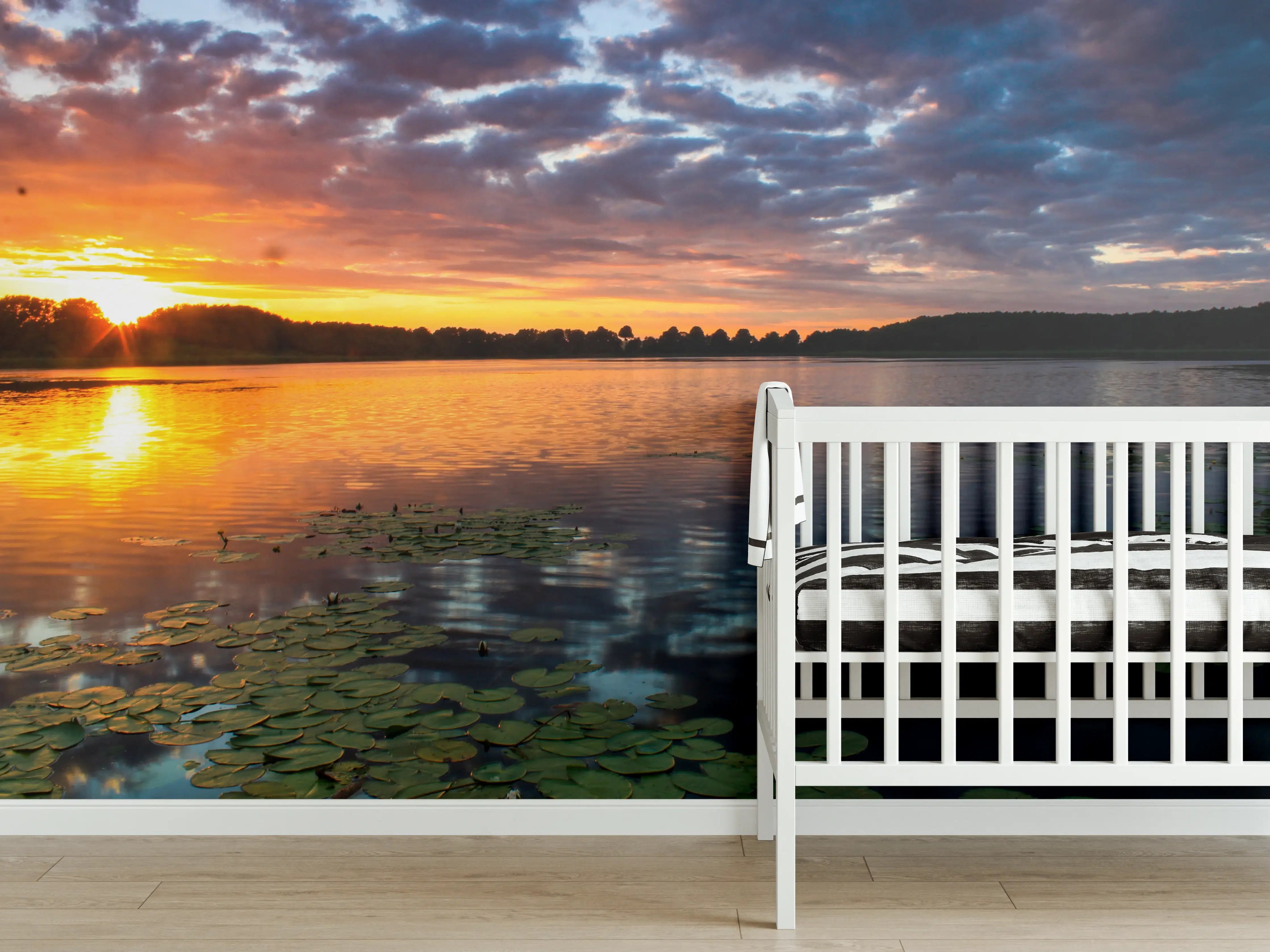 Babyzimmer Wandgestaltung - Epischer Sonnenuntergang über See