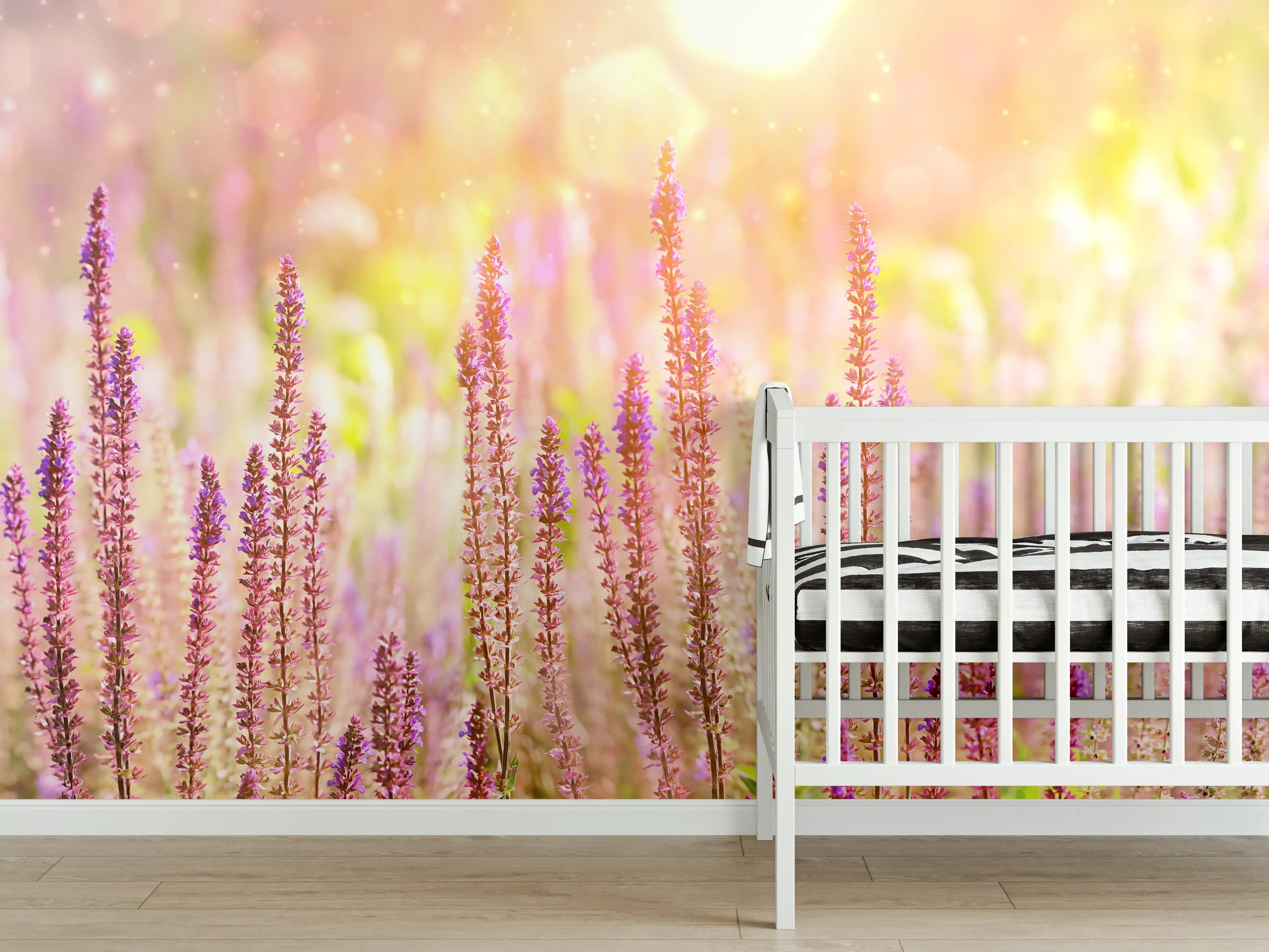 Babyzimmer Wandgestaltung - Farbenfrohe Blüten der Ziersalbei-Pflanzen