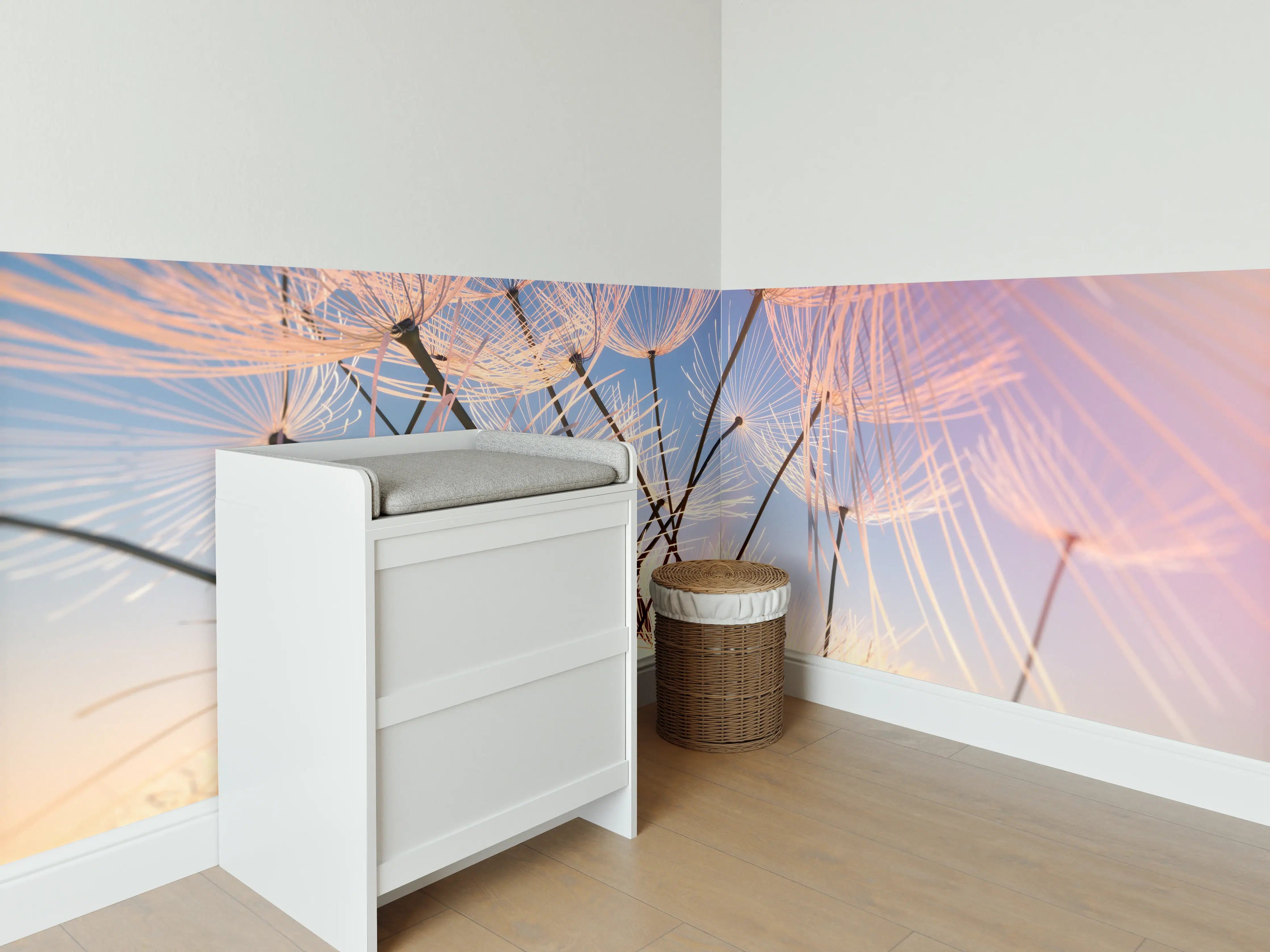 Babyzimmer Wandgestaltung - Fliegende Pusteblumen in Nahaufnahme