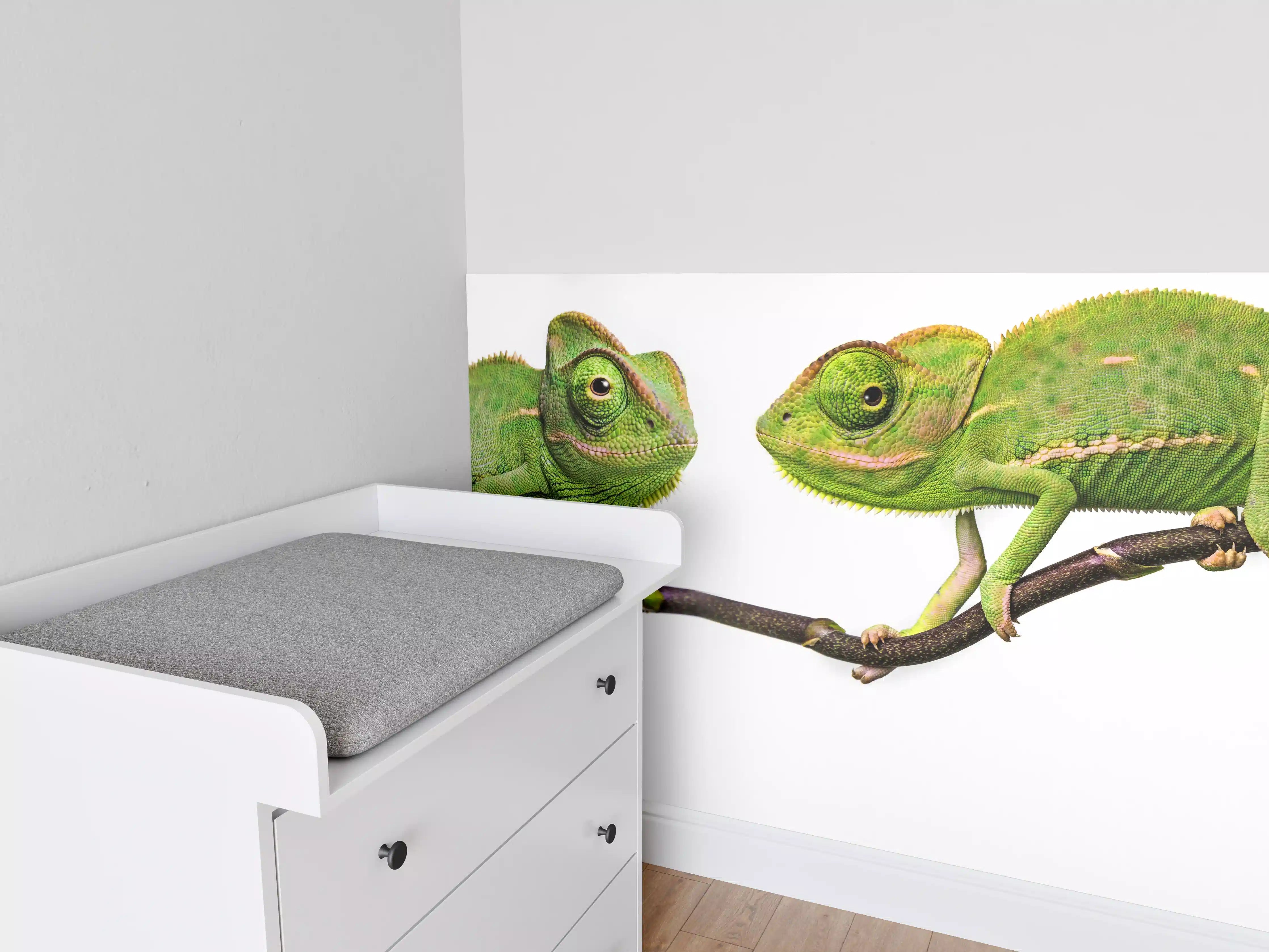 Babyzimmer Wandgestaltung - Fröhliche Chamäleons
