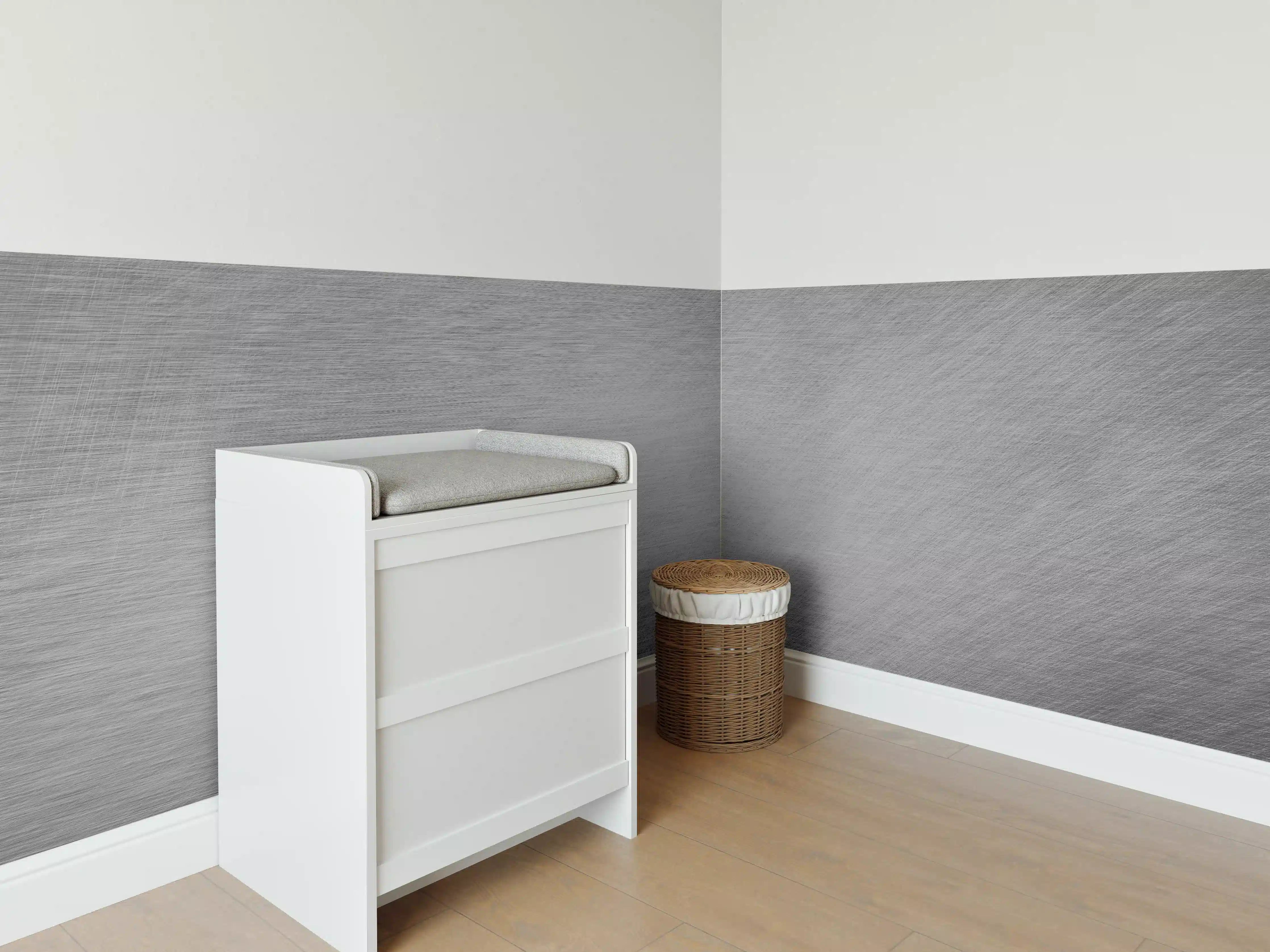 Babyzimmer Wandgestaltung - Gebürsteter Stahlblech Mix
