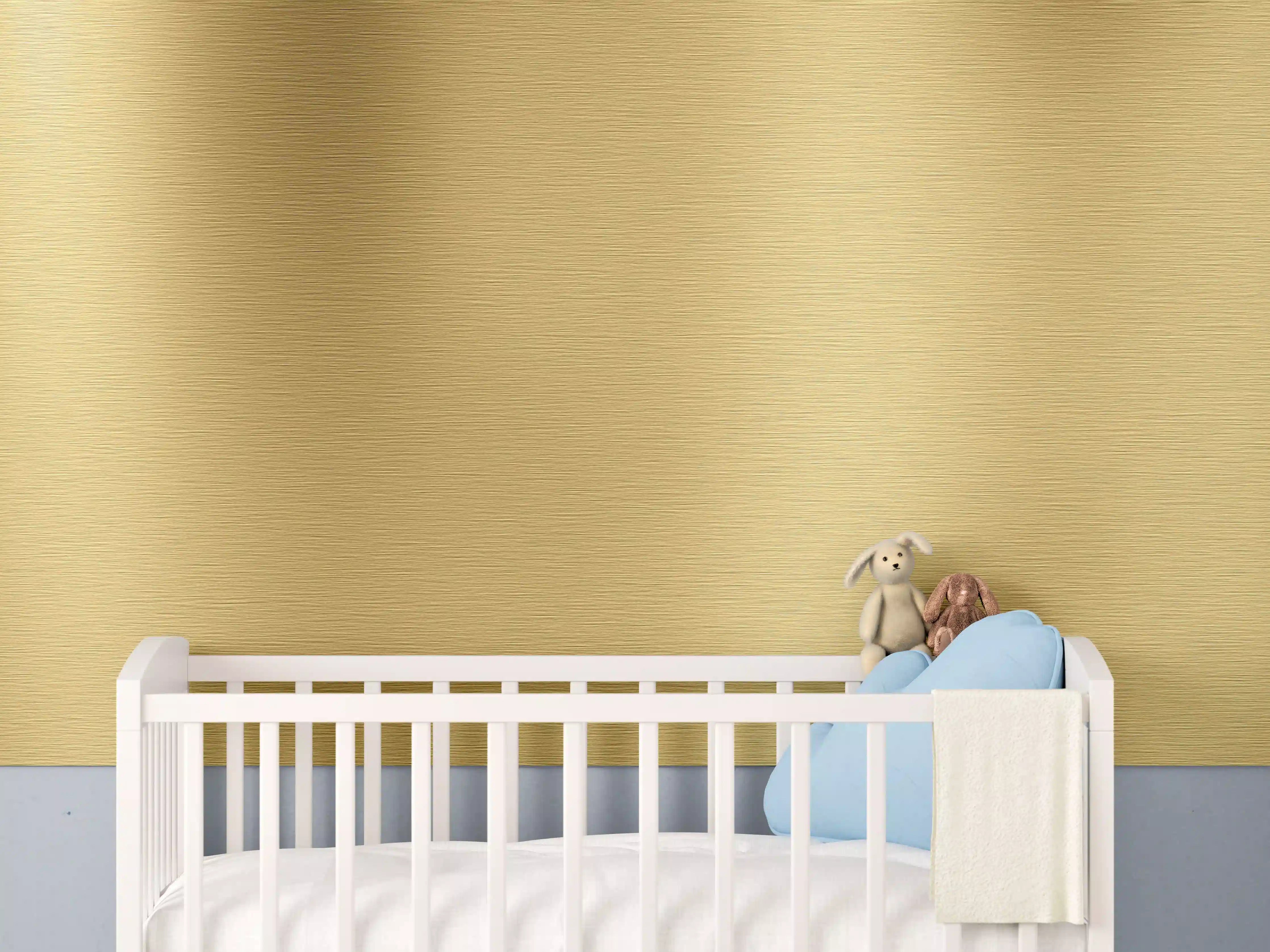 Babyzimmer Wandgestaltung - Gebürstetes Gold