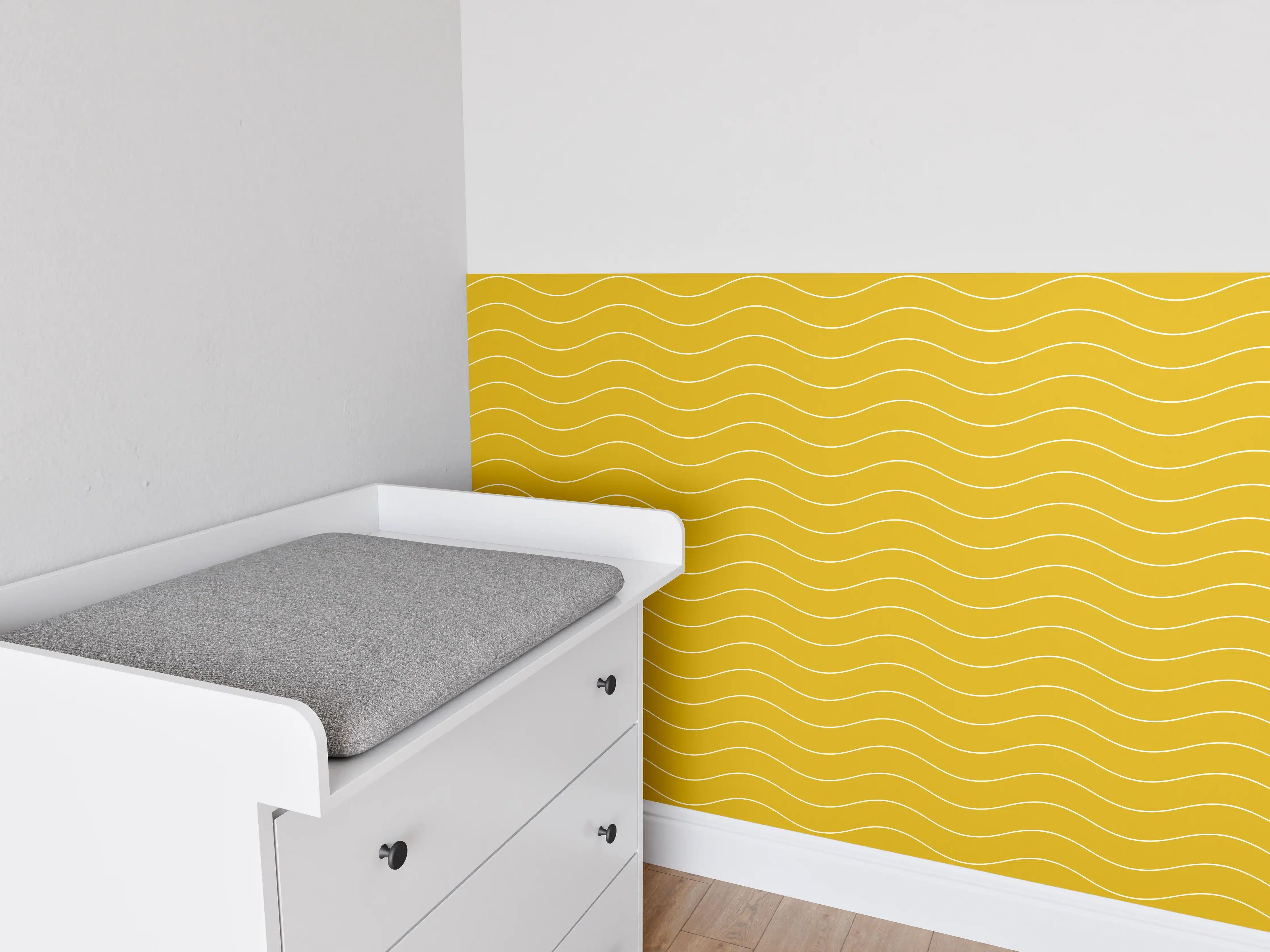 Babyzimmer Wandgestaltung - Gelbe Wellenmuster mit zartem Grauschleier