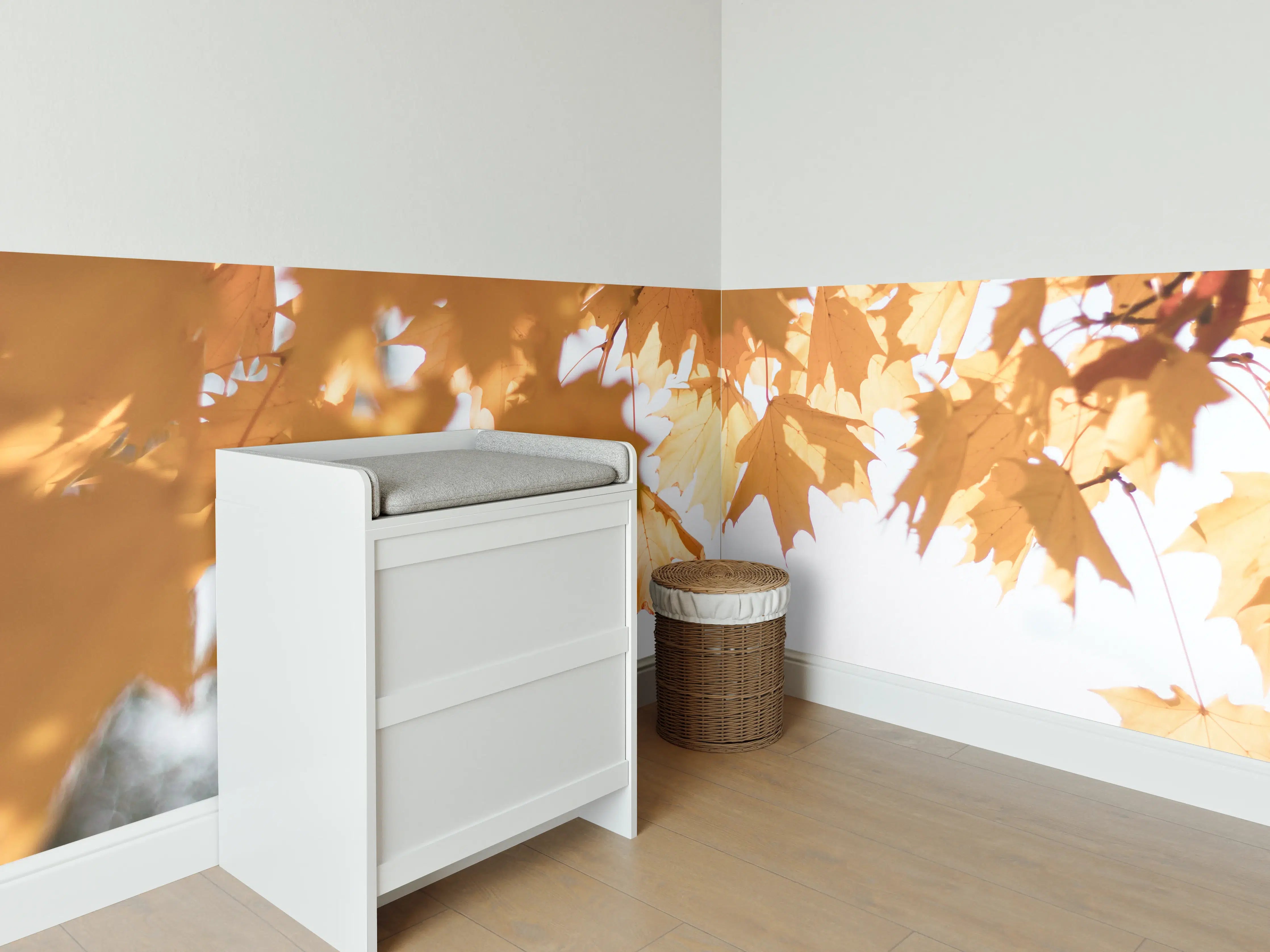 Babyzimmer Wandgestaltung - Gelben Ahornblättern im Herbst