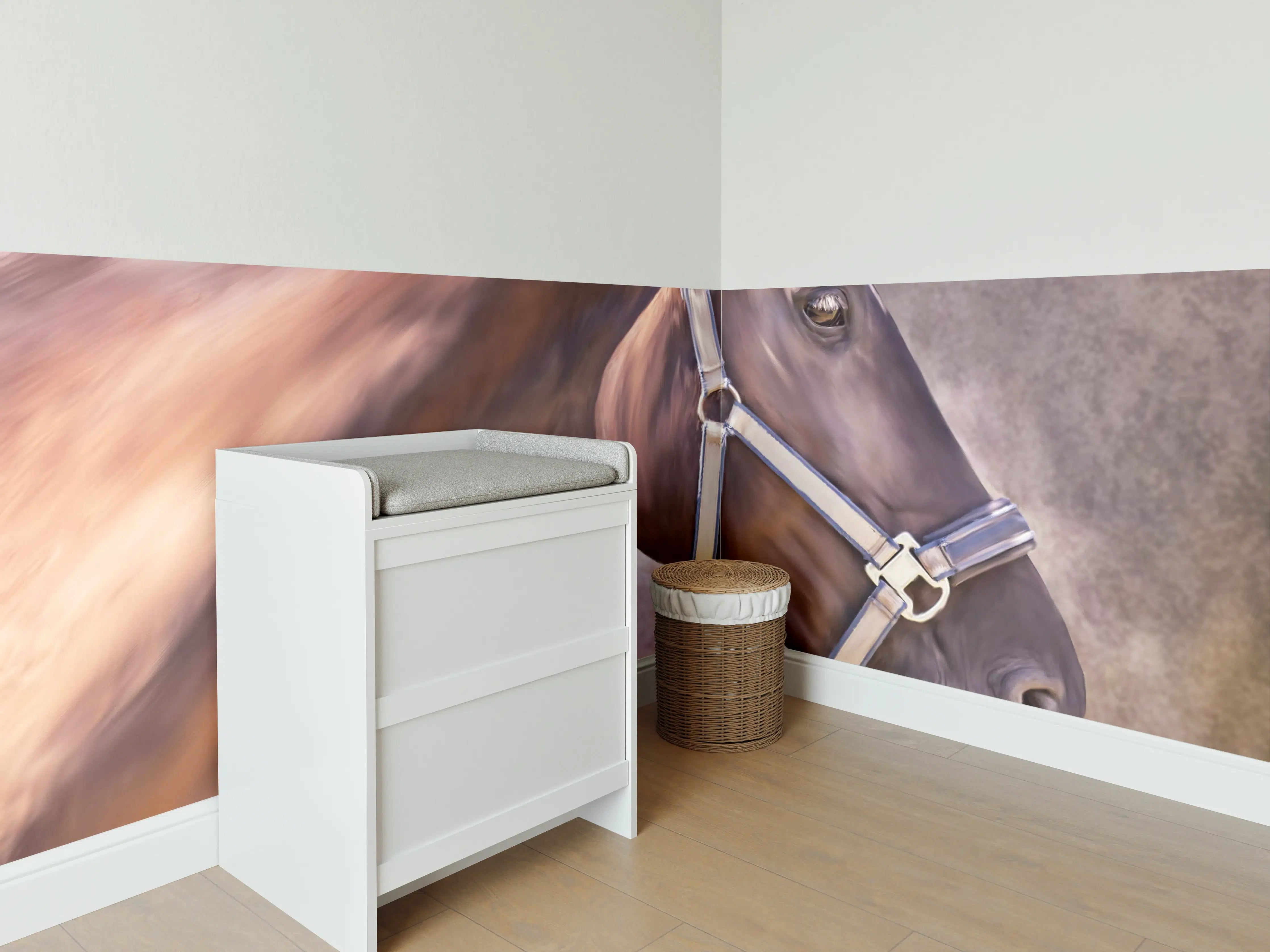 Babyzimmer Wandgestaltung - Gemalter Pferdekopf