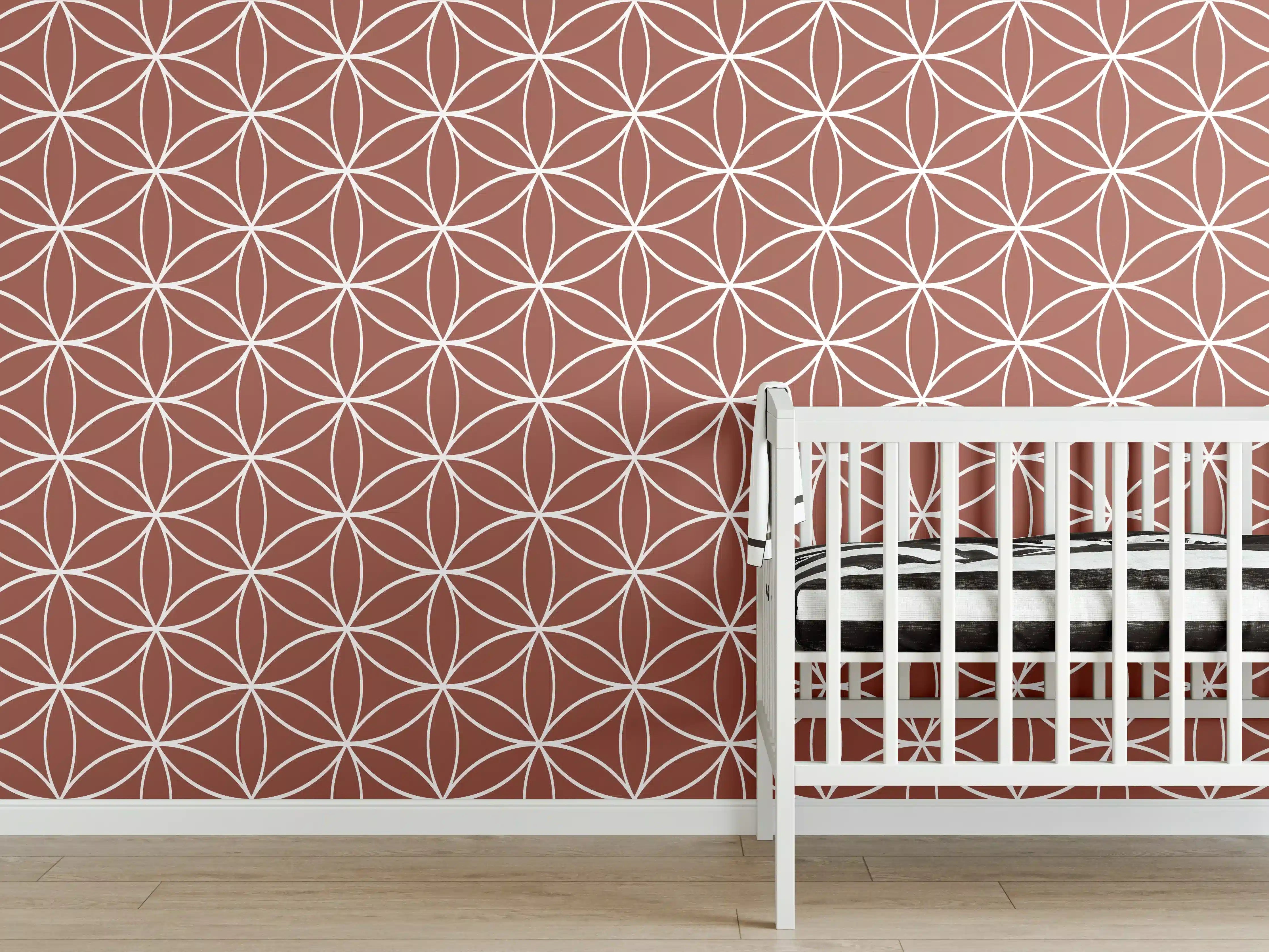 Babyzimmer Wandgestaltung - Geometrische Fliesen in warmem Braun mit Grauakzenten