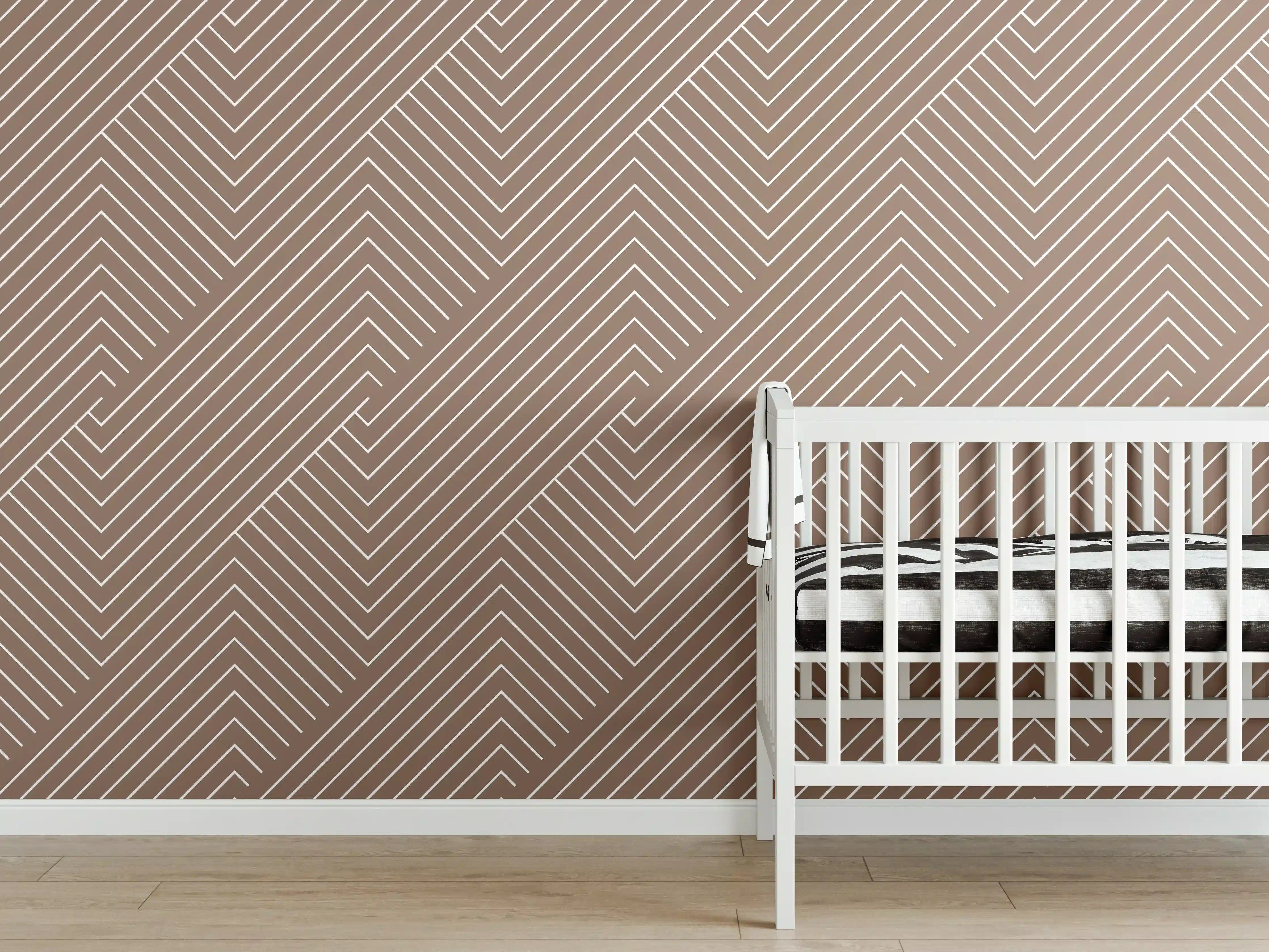 Babyzimmer Wandgestaltung - Geometrische Sigaro-Muster in Braun