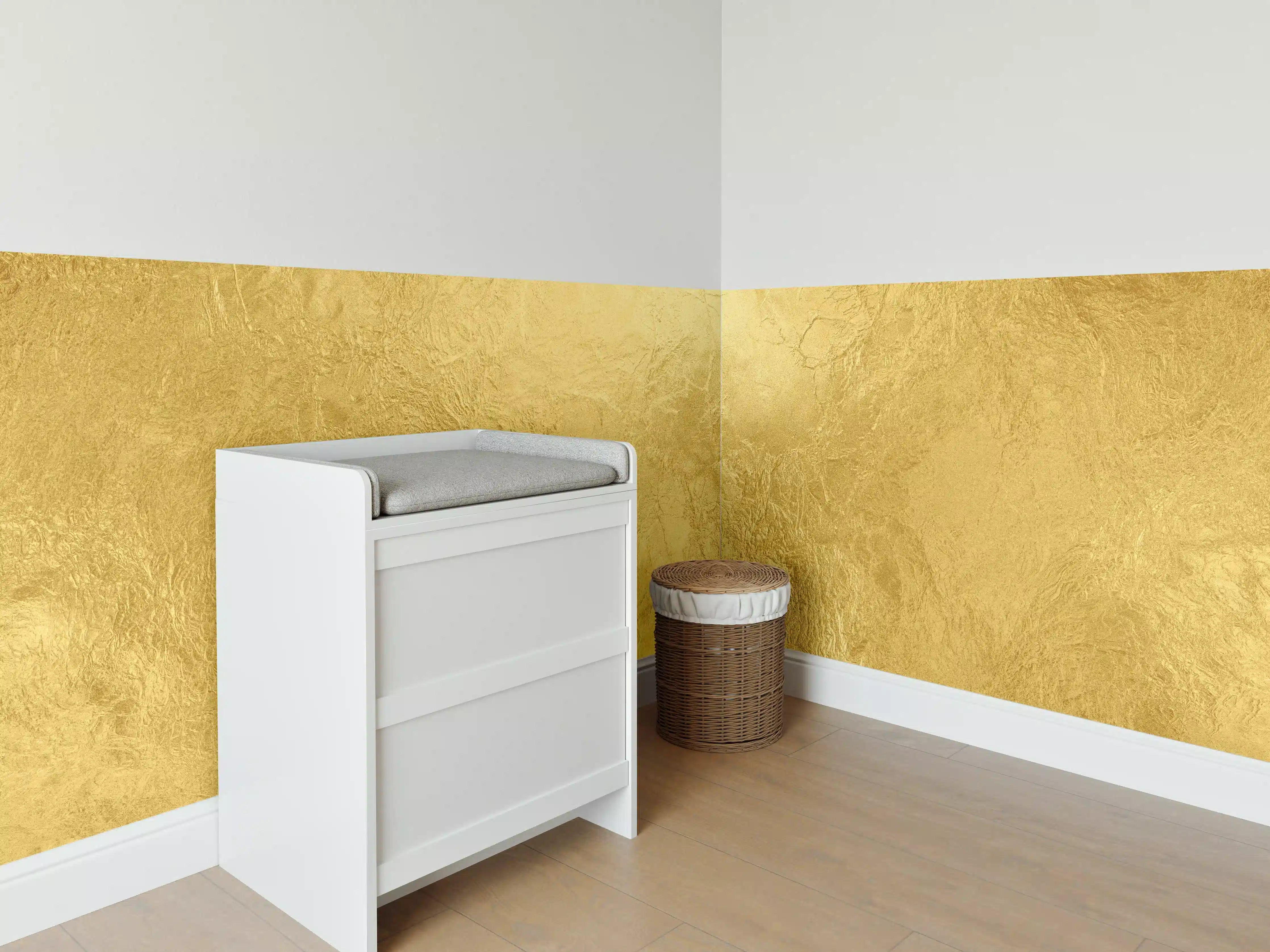 Babyzimmer Wandgestaltung - Glänzende Blattgold Textur