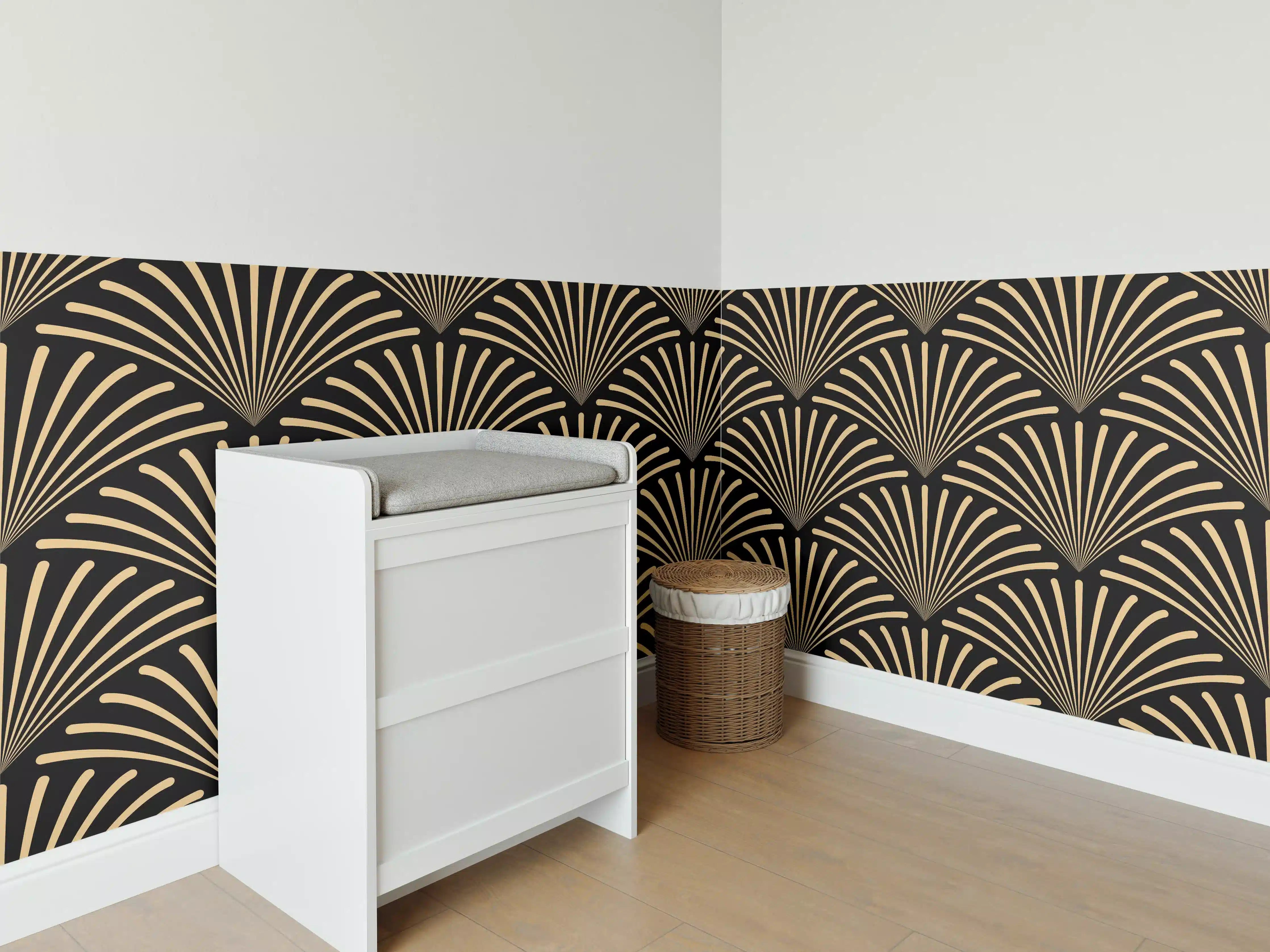 Babyzimmer Wandgestaltung - Gold-Schwarz Art Déco Muster