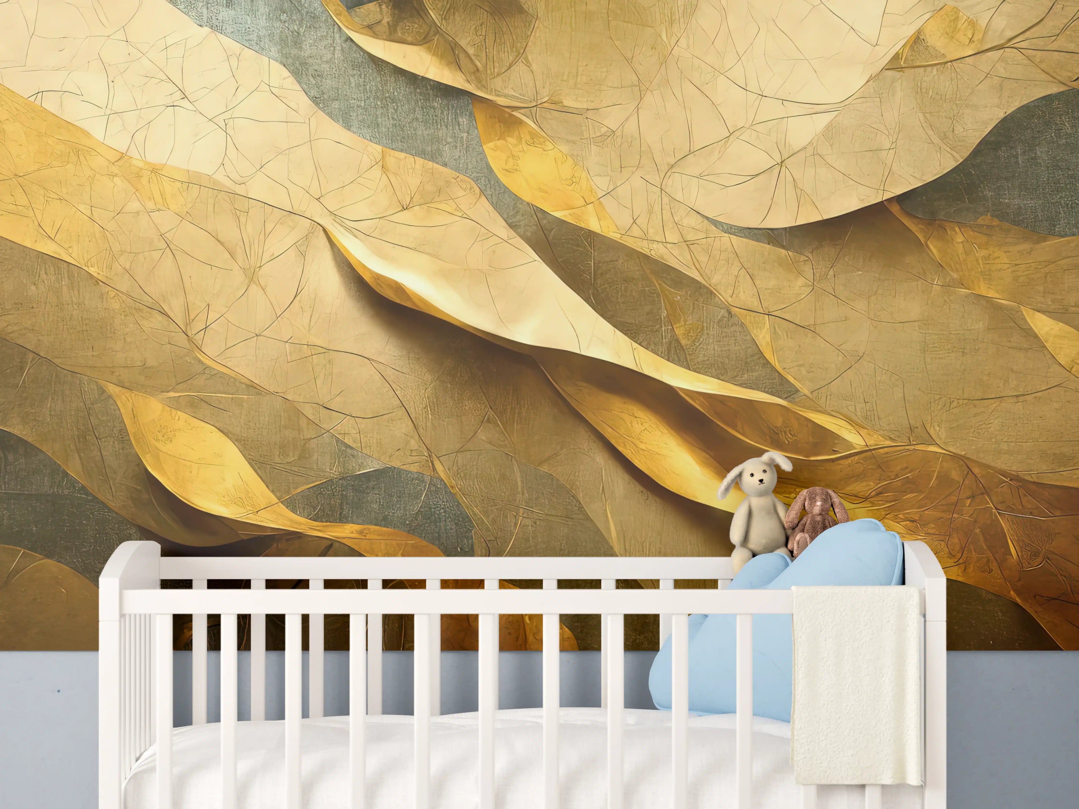 Babyzimmer Wandgestaltung - Goldene Blätter in natürlichem Licht
