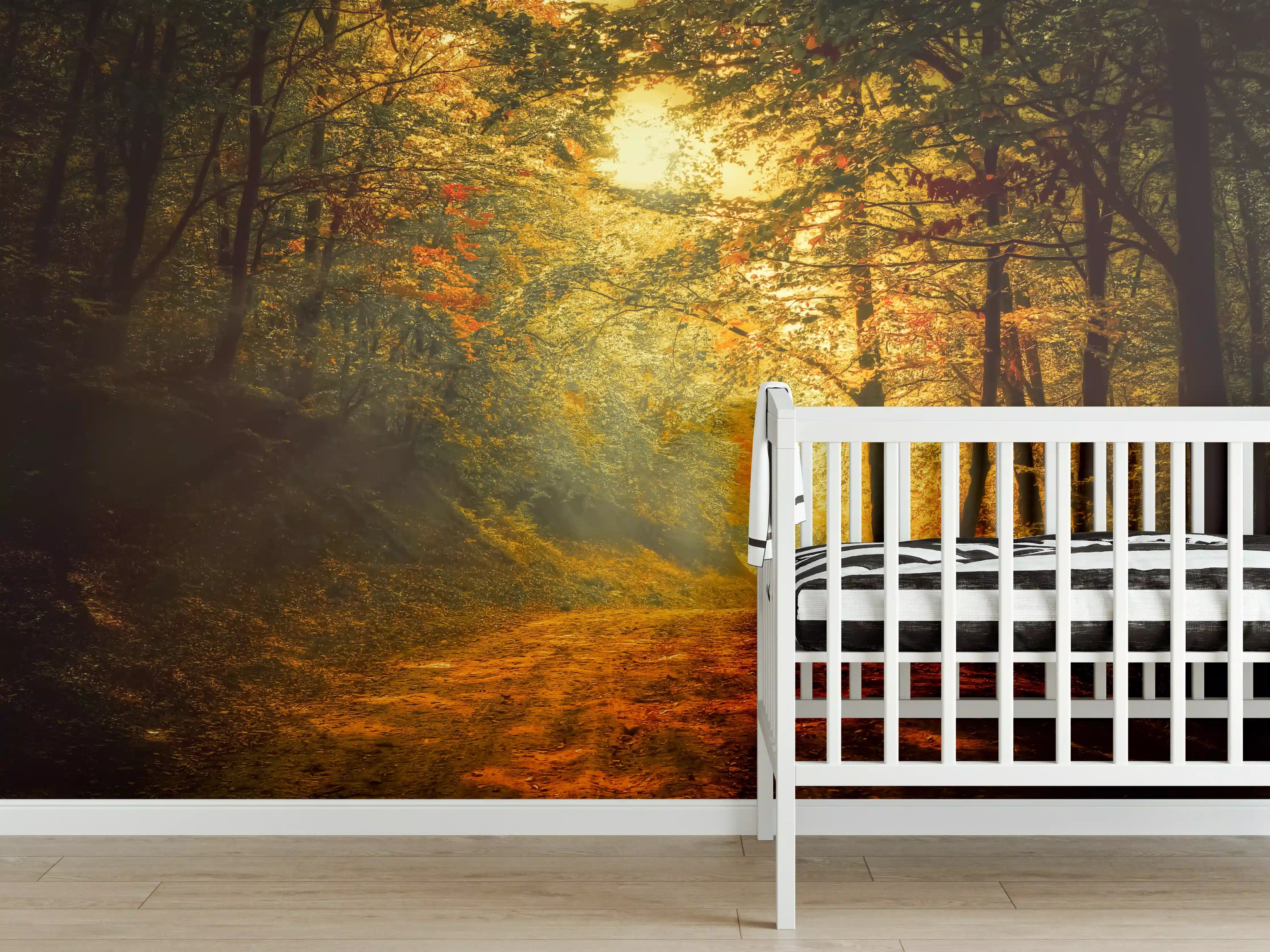 Babyzimmer Wandgestaltung - Goldener Herbst im Wald