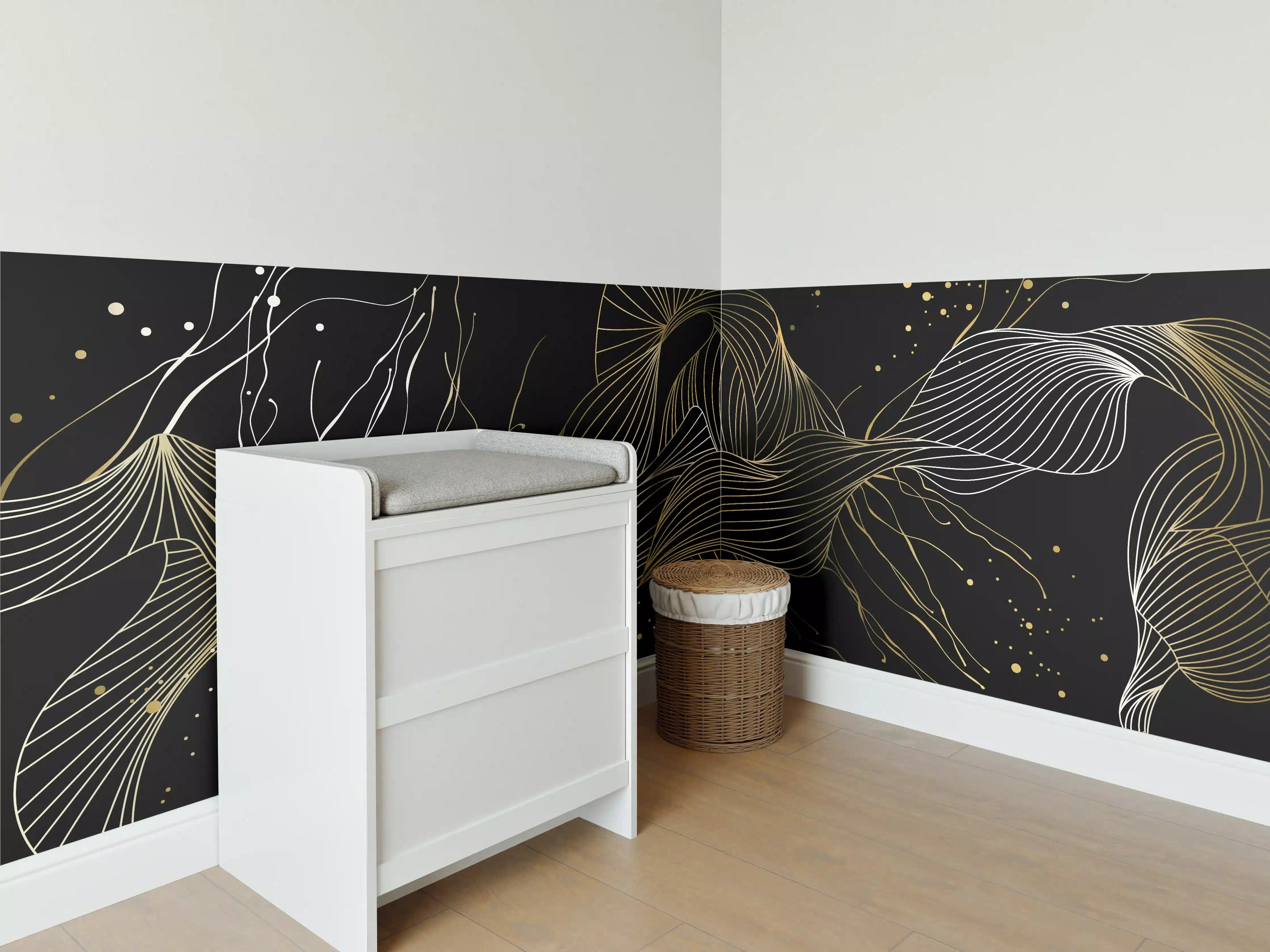 Babyzimmer Wandgestaltung - Goldenes Linienmuster auf Schwarz