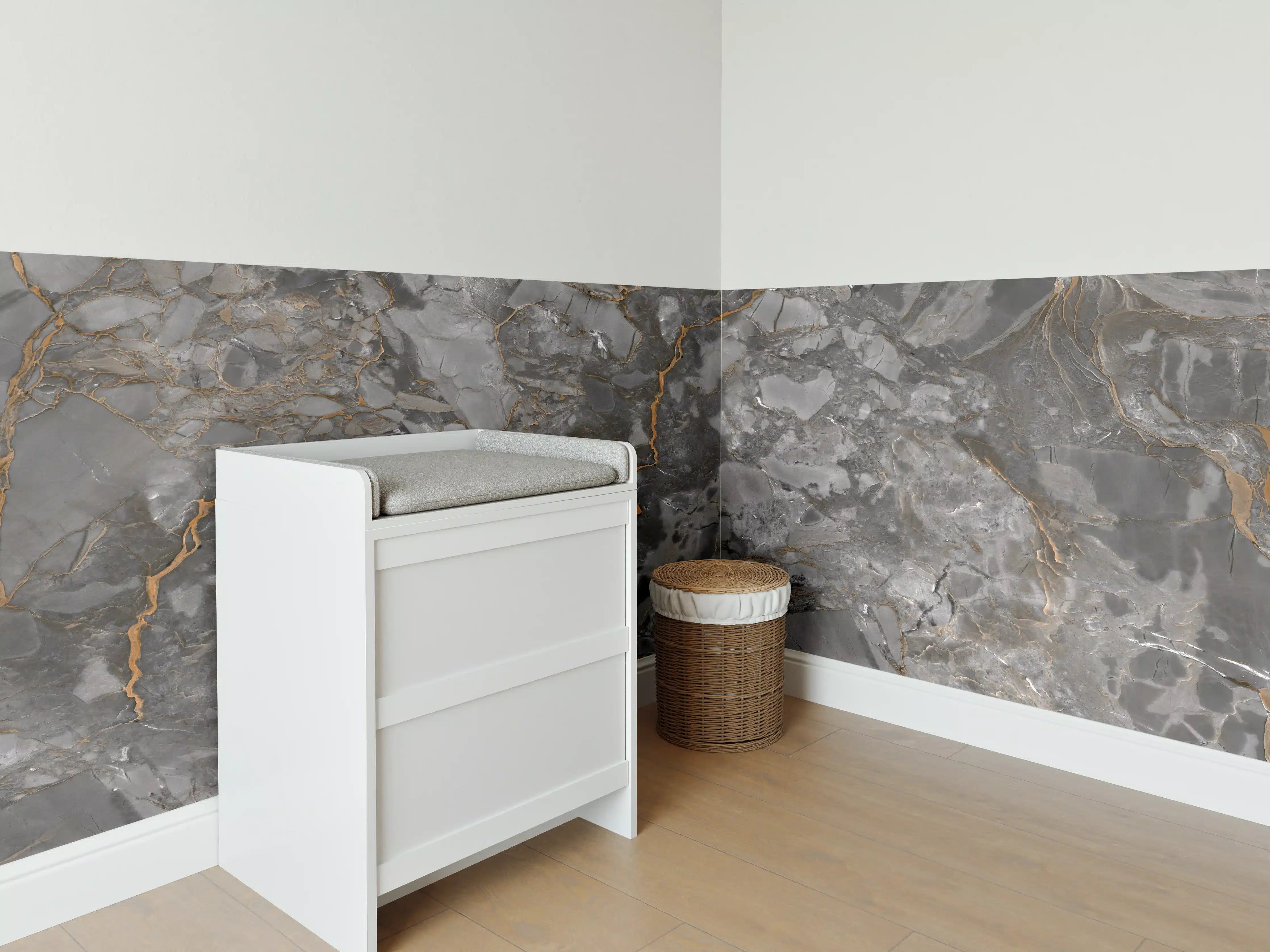 Babyzimmer Wandgestaltung - Gräulich-Schwarzer Marmor