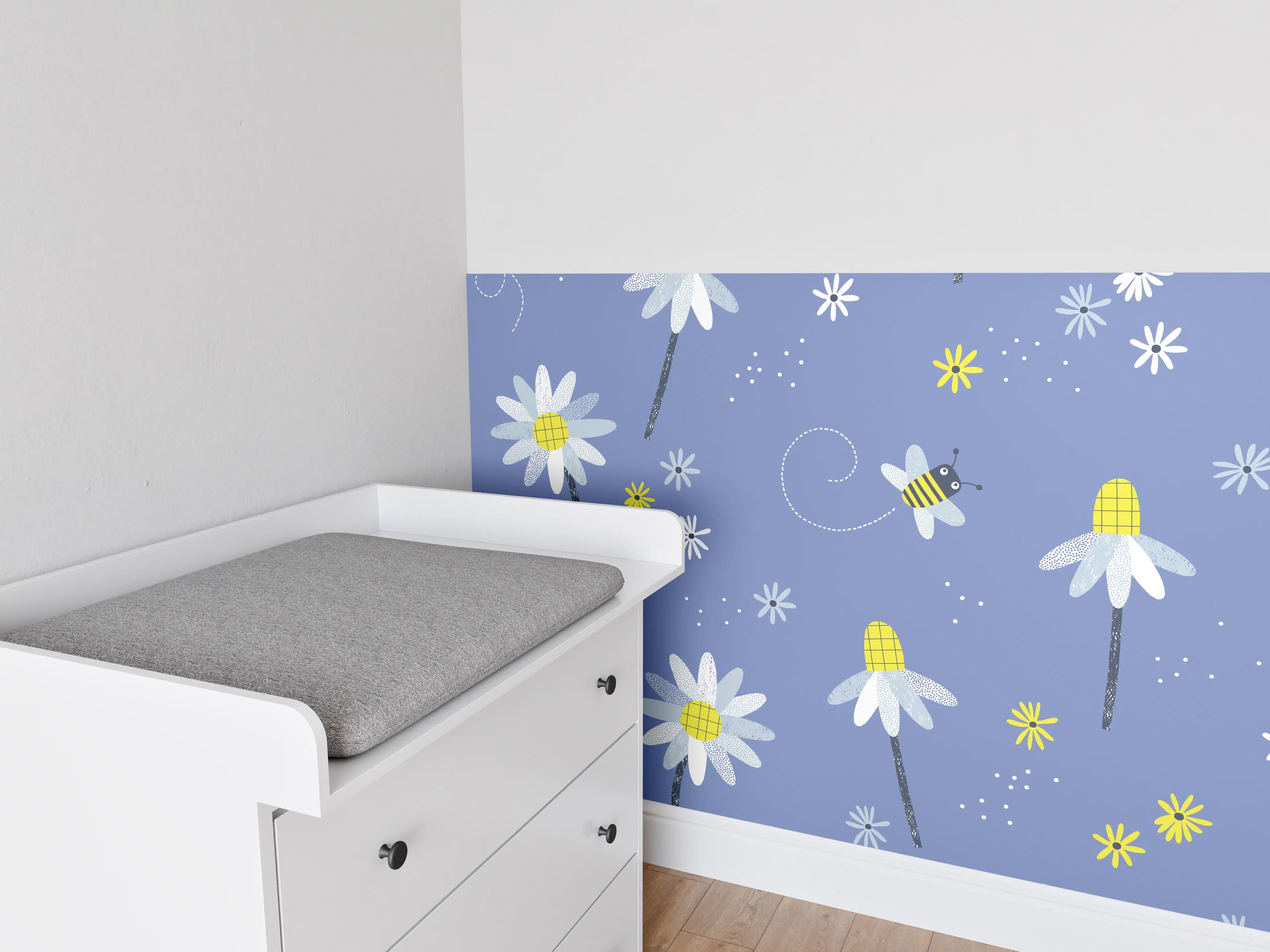 Babyzimmer Wandgestaltung - Graue Blüten und summende Bienen