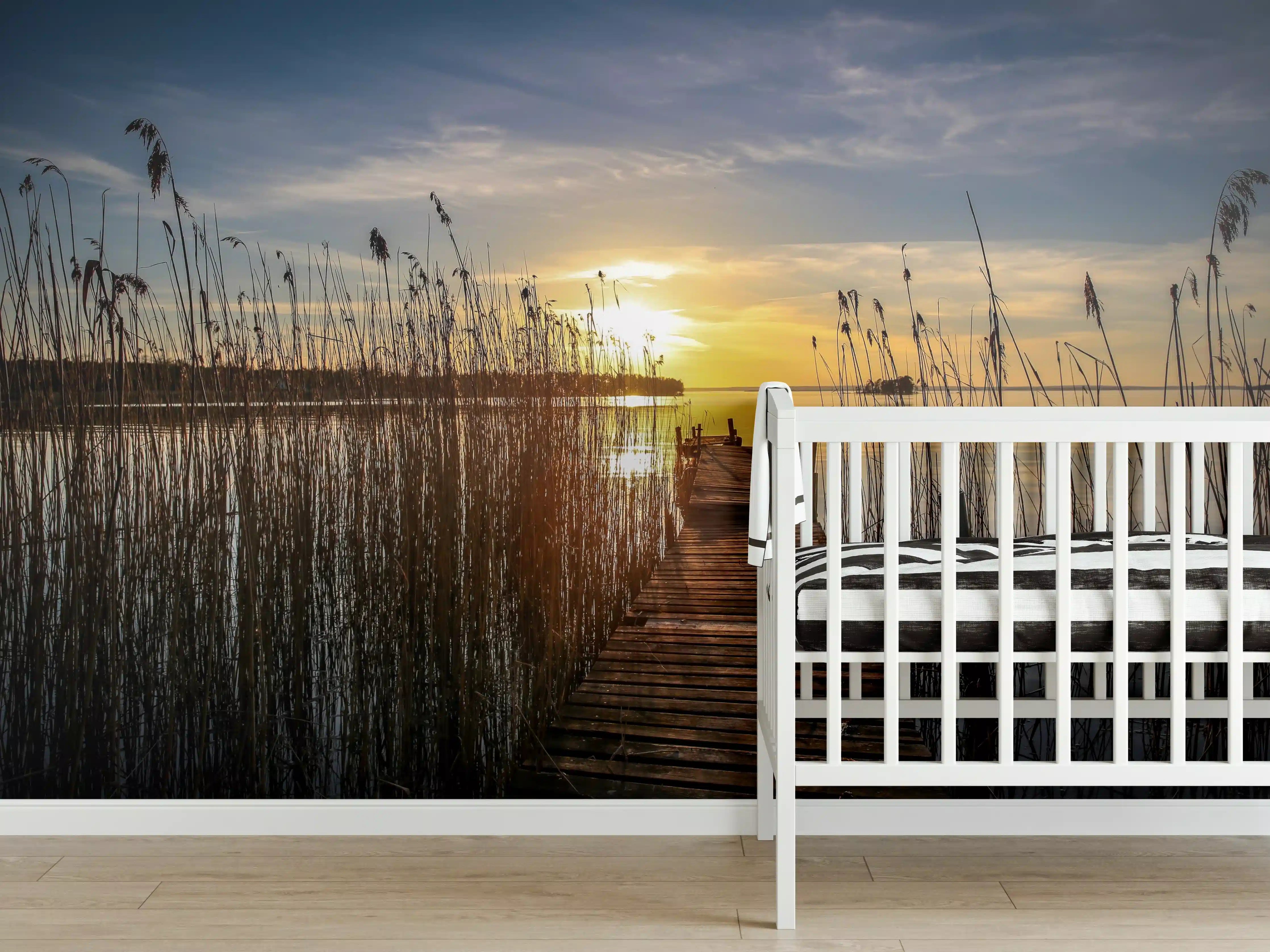 Babyzimmer Wandgestaltung - Grauer Abend am See