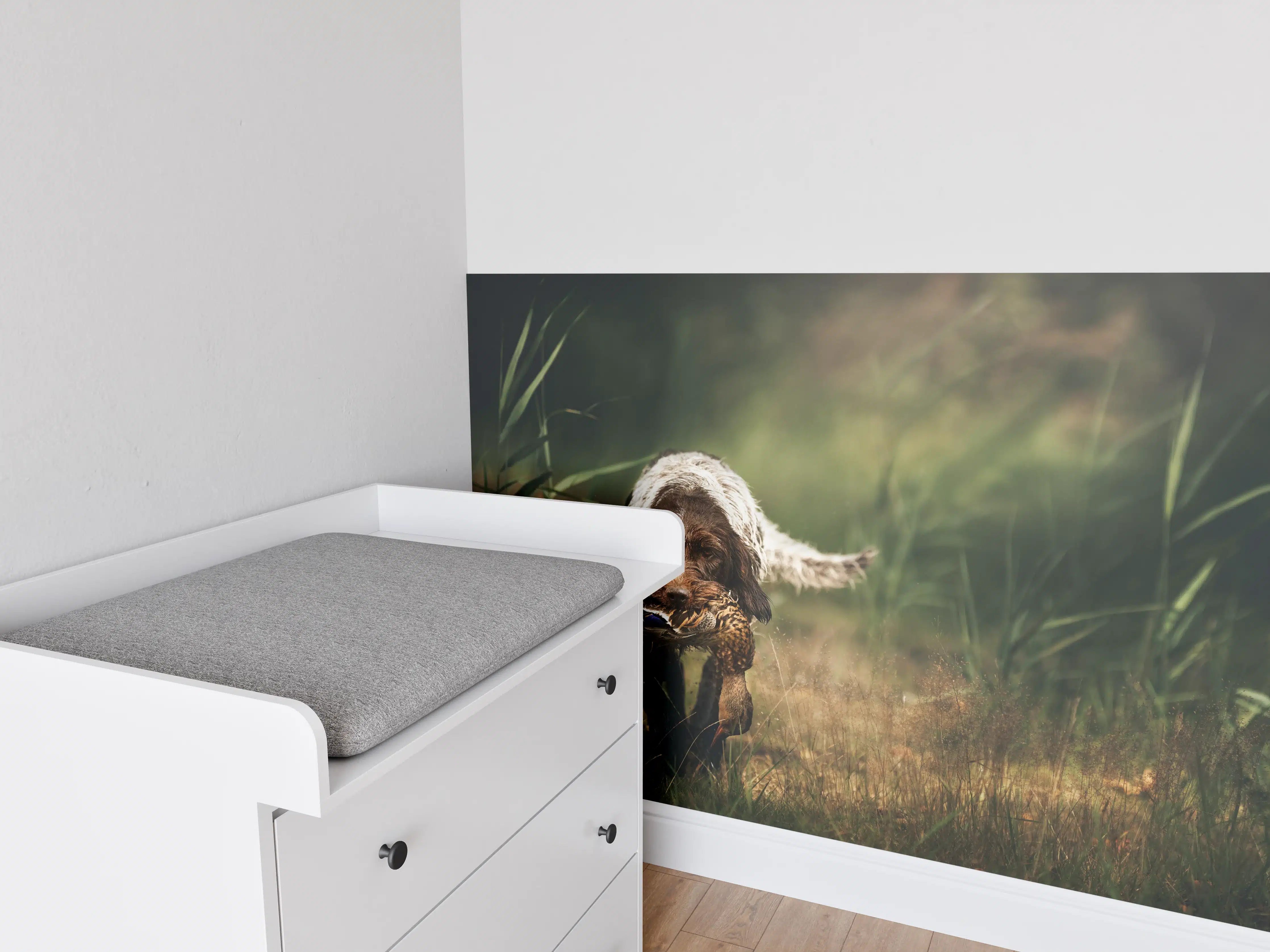 Babyzimmer Wandgestaltung - Griffon Korthals beim Apportieren einer Ente
