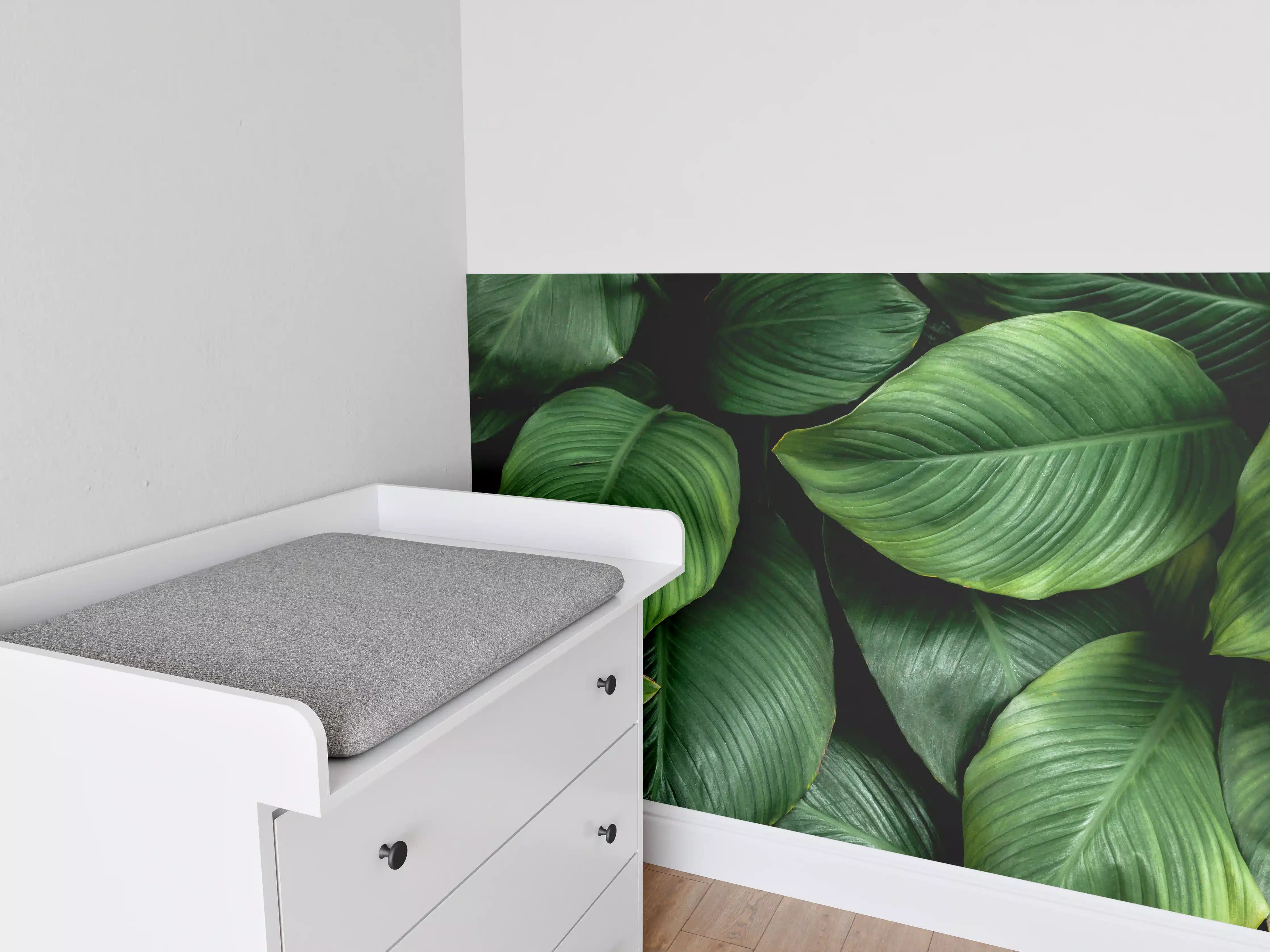 Babyzimmer Wandgestaltung - Große grüne Blätter