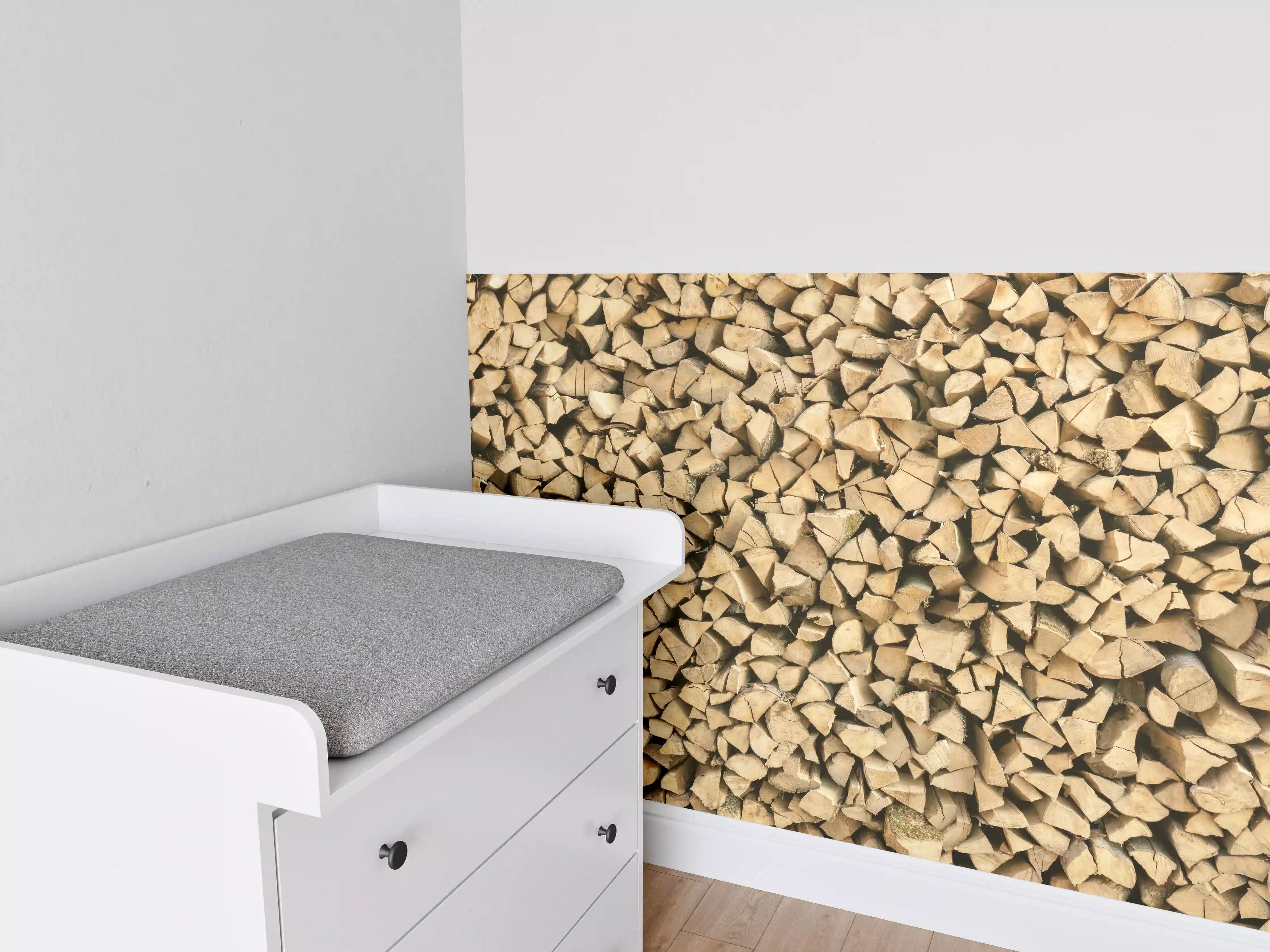 Babyzimmer Wandgestaltung - Großer Haufen Holzscheite