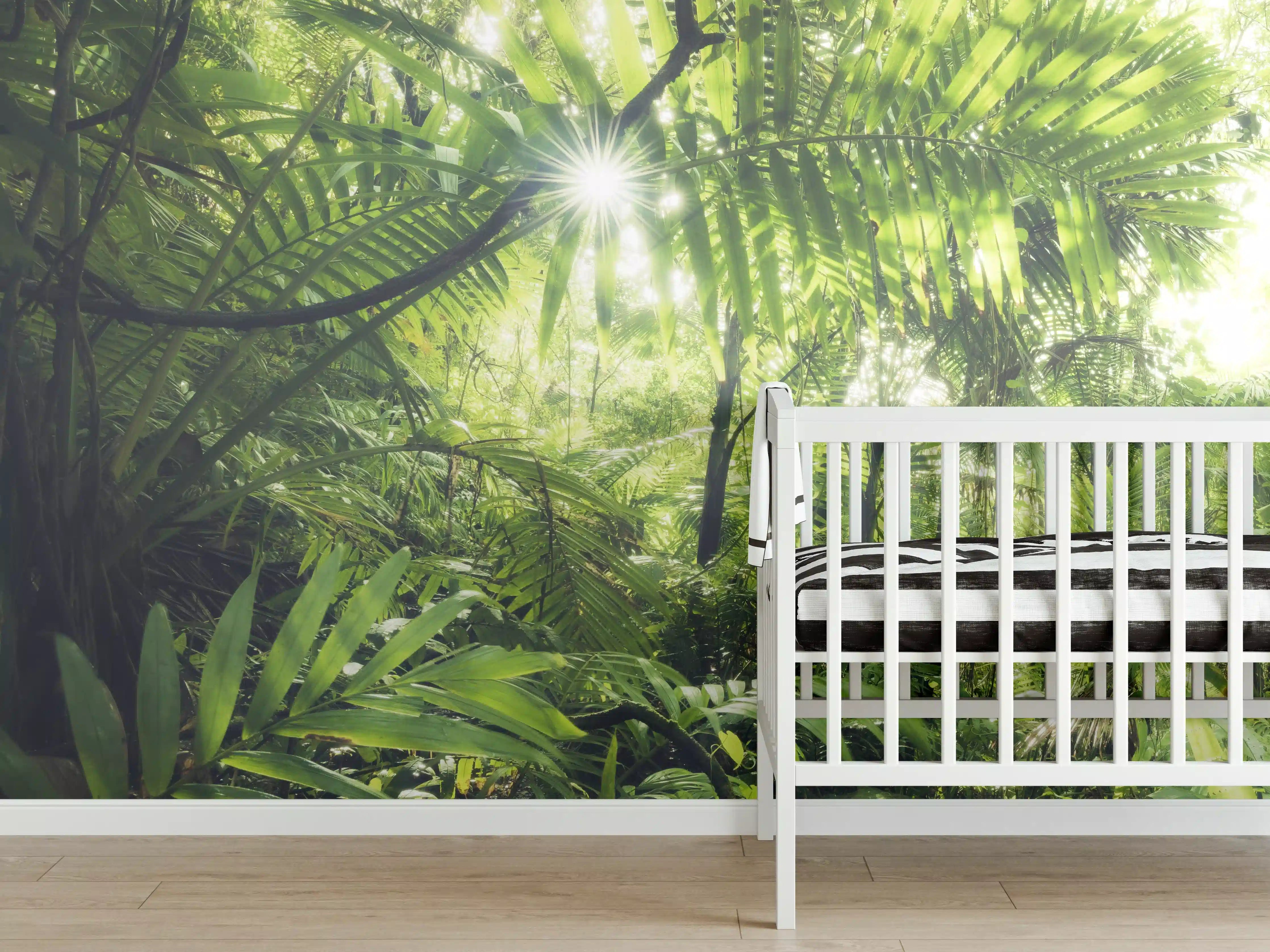 Babyzimmer Wandgestaltung - Grüne Dschungel-Lichtspiele